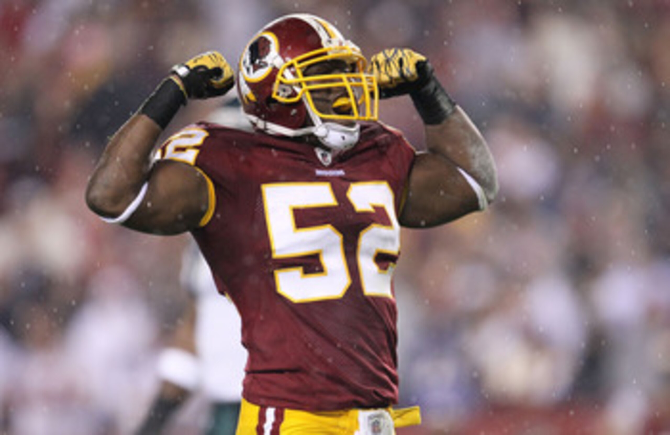 LANDOVER, MD - NOVEMBER 15: Rocky McIntosh #52 of the Washington Redskins celebrates after sacking Michael Vick #7 of the Philadelphia Eagles on November 15, 2010 at FedExField in Landover, Maryland.  (Photo by Chris McGrath/Getty Images)