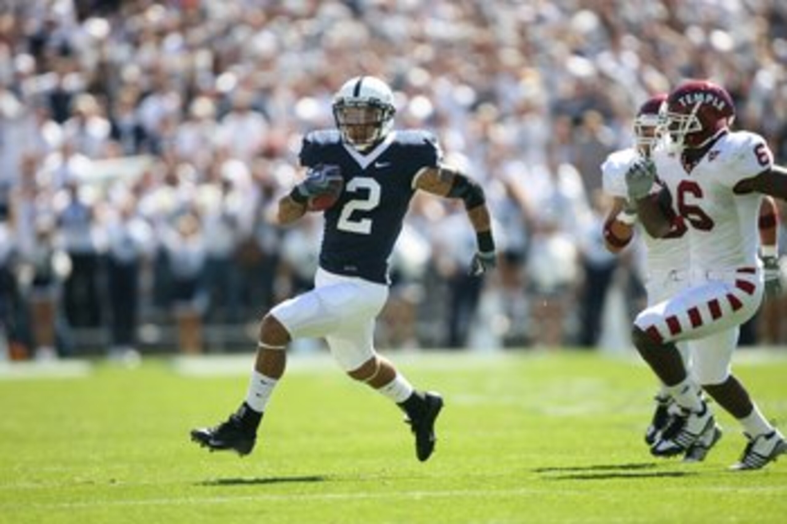 STATE COLLEGE, PA - SEPTEMBER 19: Wide receiver Chaz Powell #2 of the Penn State Nittany Lions runs with the ball after catching a pass during a game against the Temple Owls on September 19, 2009 at Beaver Stadium in State College, Pennsylvania. (Photo by