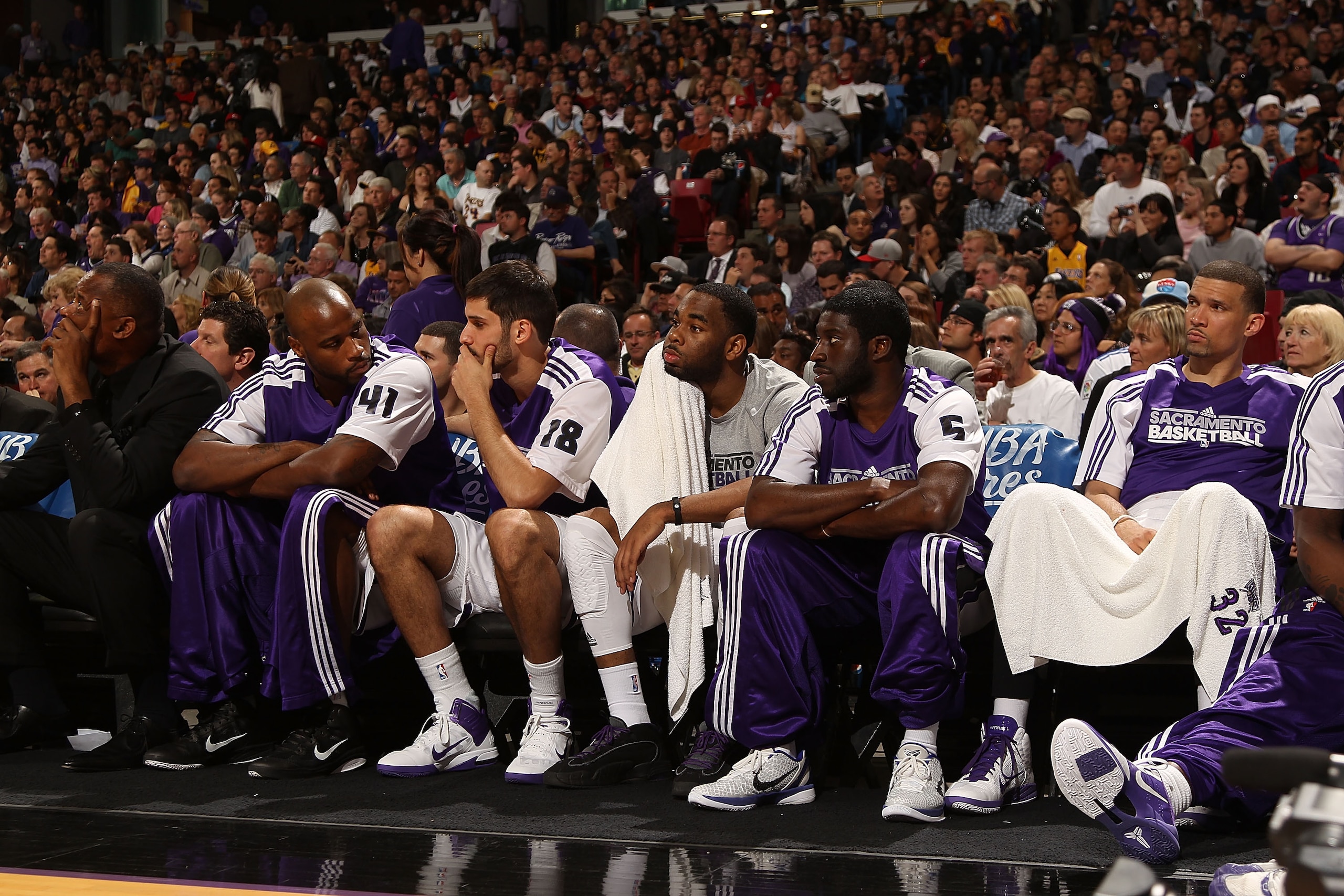 SACRAMENTO, CA - APRIL 13:  Members of the Sacramento Kings look on against the Los Angeles Lakers on April 13, 2011 at Power Balence Pavilion in Sacramento, California. NOTE TO USER: User expressly acknowledges and agrees that, by downloading and/or usin