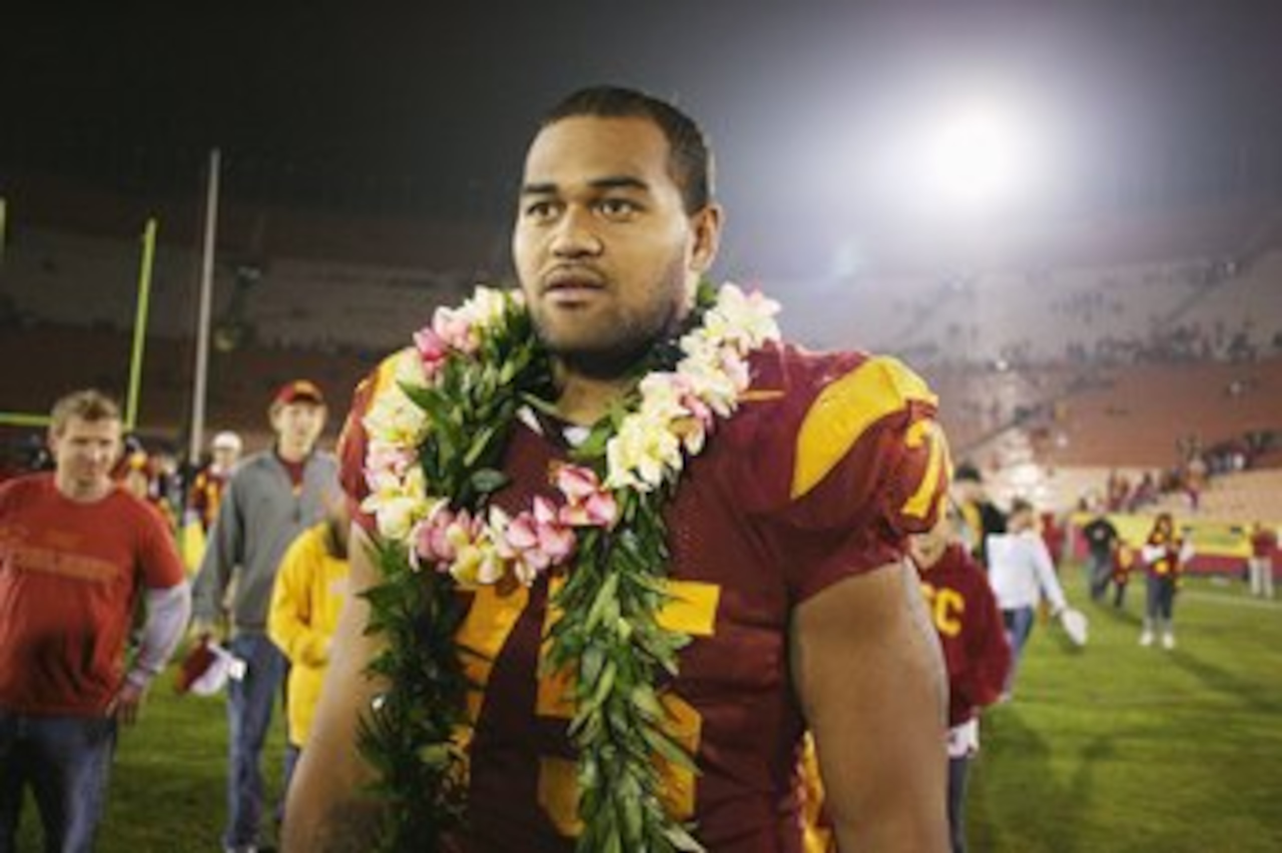 LOS ANGELES - NOVEMBER 29:  Matt Kalil #75 of the USC Trojans walks on the field after the game against the Notre Dame Fighting Irish on November 29, 2008 at the Los Angeles Memorial Coliseum in Los Angeles, California.  USC won 38-3.  (Photo by Jeff Gold