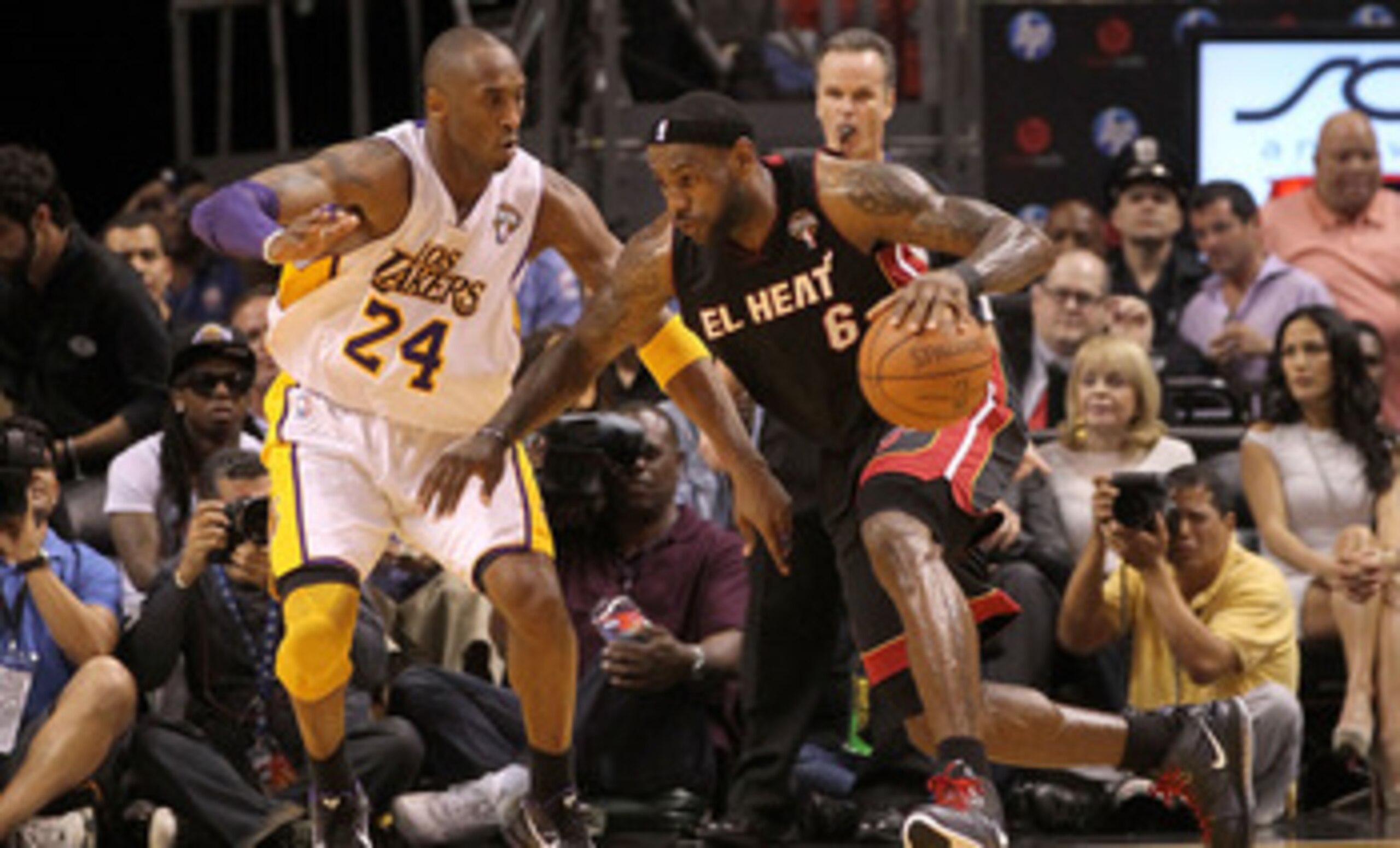 MIAMI, FL - MARCH 10:  LeBron James #6 of the Miami Heat posts up Kobe Bryant #24 of  the Los Angeles Lakers  during a game at American Airlines Arena on March 10, 2011 in Miami, Florida. NOTE TO USER: User expressly acknowledges and agrees that, by downl
