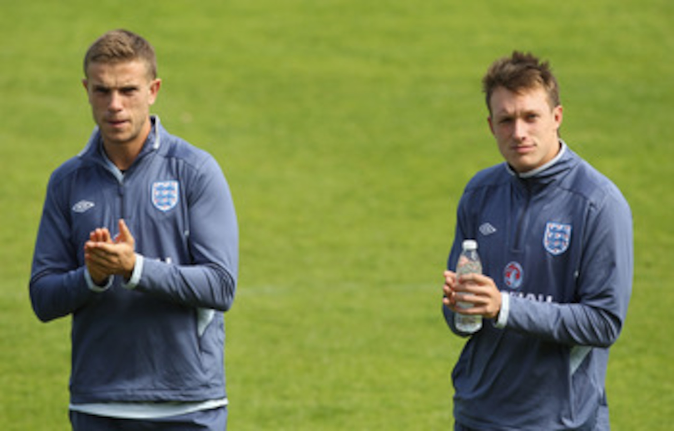 FREDERICIA, DENMARK - JUNE 09: Jordan Henderson (L) and Phil Jones (R) during the England under 21's training session at Monjasa Park stadium on June 9, 2011 in Fredericia, Denmark. (Photo by Ian Walton/Getty Images) FREDERICIA, DENMARK - JUNE 09: Jordan Henderson (L) and Phil Jones (R) during the England under 21's training session at Monjasa Park stadium on June 9, 2011 in Fredericia, Denmark. (Photo by Ian Walton/Getty Images)