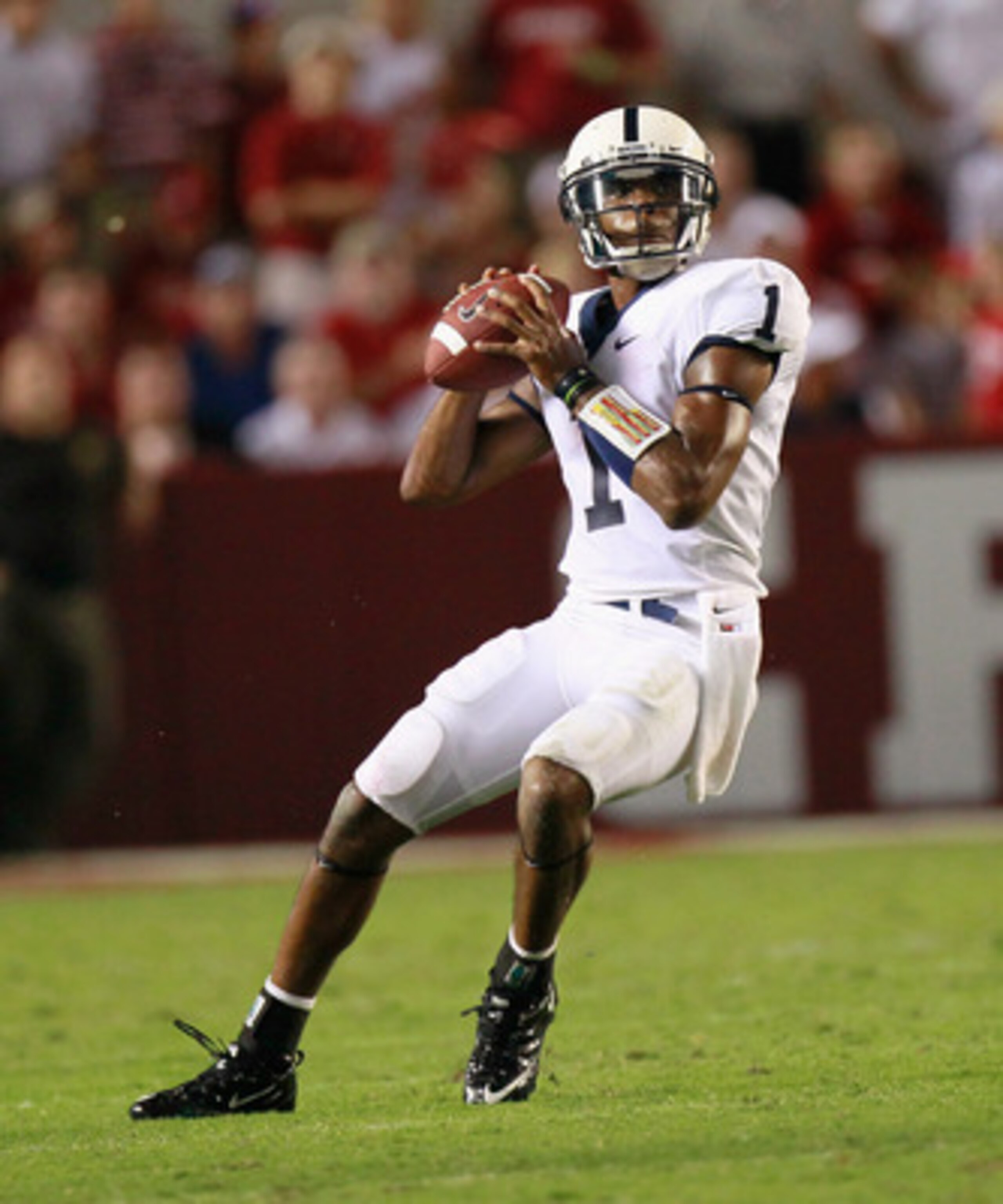TUSCALOOSA, AL - SEPTEMBER 11:  Quarterback Robert Bolden #1 of the Penn State Nittany Lions against the Alabama Crimson Tide at Bryant-Denny Stadium on September 11, 2010 in Tuscaloosa, Alabama.  (Photo by Kevin C. Cox/Getty Images)