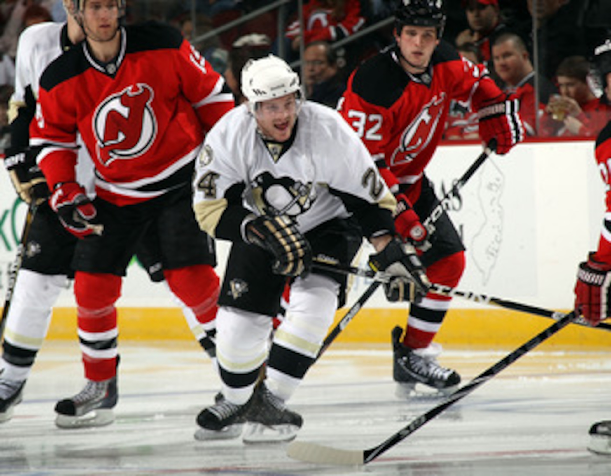 NEWARK, NJ - MARCH 04:  Matt Cooke #24 of the Pittsburgh Penguins skates against the New Jersey Devils at the Prudential Center on March 4, 2011 in Newark, New Jersey. The Devils defeated the Penguins 2-1 in overtime.  (Photo by Bruce Bennett/Getty Images