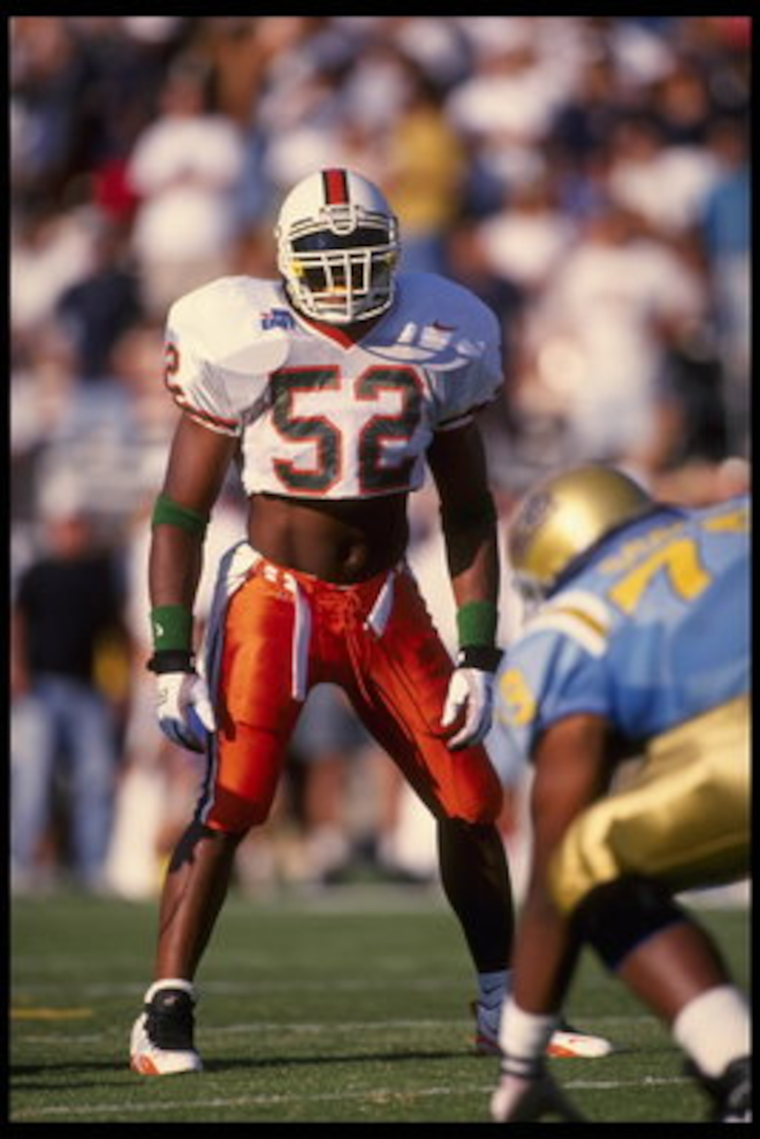 2 Sep 1995:  Linebacker Ray Lewis of the Miami Hurricanes during the Hurricanes 31-8 loss to the UCLA Bruins at the Rose Bowl in Pasadena, California.  Mandatory Credit:  Mike Powell/Allsport