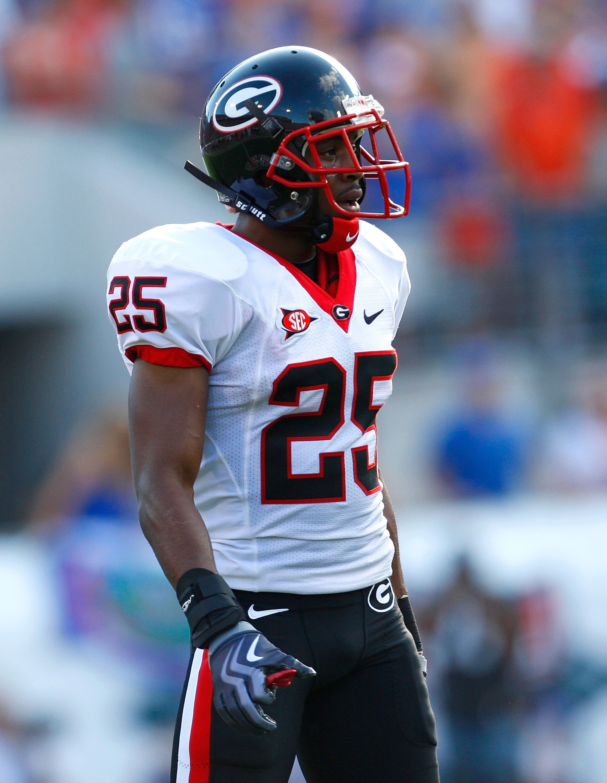JACKSONVILLE, FL - OCTOBER 31:  Vance Cuff #25 of the Georgia Bulldogs against the Florida Gators at Jacksonville Municipal Stadium on October 31, 2009 in Jacksonville, Florida.  (Photo by Kevin C. Cox/Getty Images)