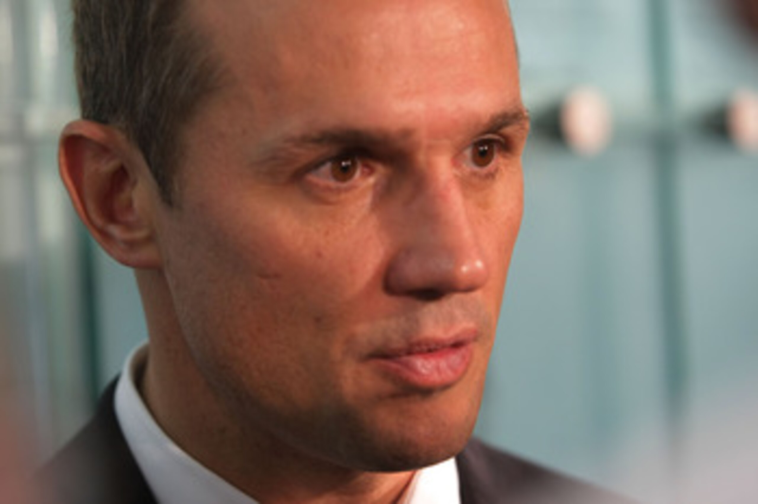 TORONTO, ON - NOVEMBER 09:  Steve Yzerman speaks with the media at the Hockey Hall of Fame Induction Photo Opportunity at the Hockey Hall of Fame on November 9, 2009 in Toronto, Canada.  (Photo by Bruce Bennett/Getty Images)