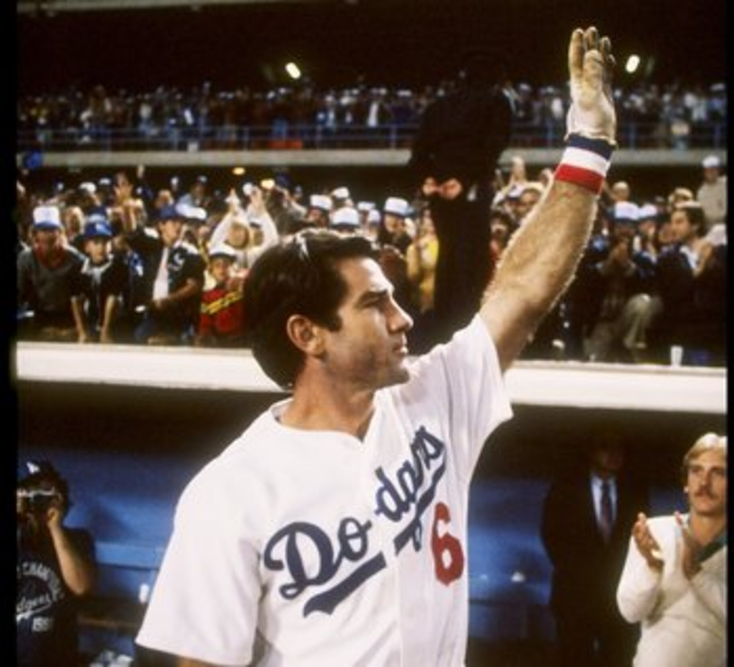1982:   First baseman Steve Garvey of the Los Angeles Dodgers raises his arm to the crowd. Mandatory Credit: Allsport  /Allsport