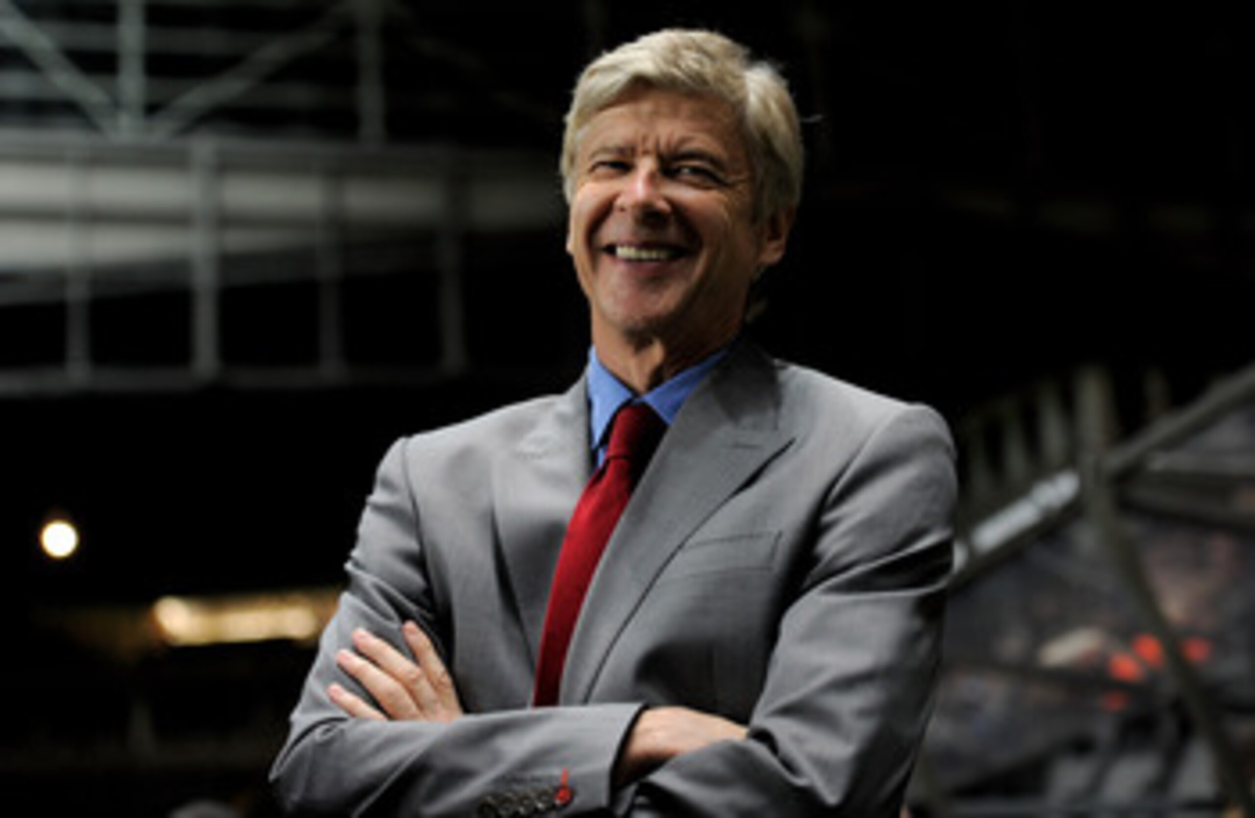 NEWCASTLE, UNITED KINGDOM - OCTOBER 27:  Arsenal Manager Arsene Wenger smiles prior to the Carling Cup Fourth Round match between Newcastle United and Arsenal at St James' Park on October 27, 2010 in Newcastle, England. (Photo by Michael Regan/Getty Image