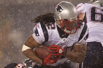 CHICAGO, IL - DECEMBER 12: BenJarvus Green-Ellis #42 of the New England Patriots runs against the Chicago Bears at Soldier Field on December 12, 2010 in Chicago, Illinois. The Patriots defeated the Bears 36-7. (Photo by Jonathan Daniel/Getty Images)