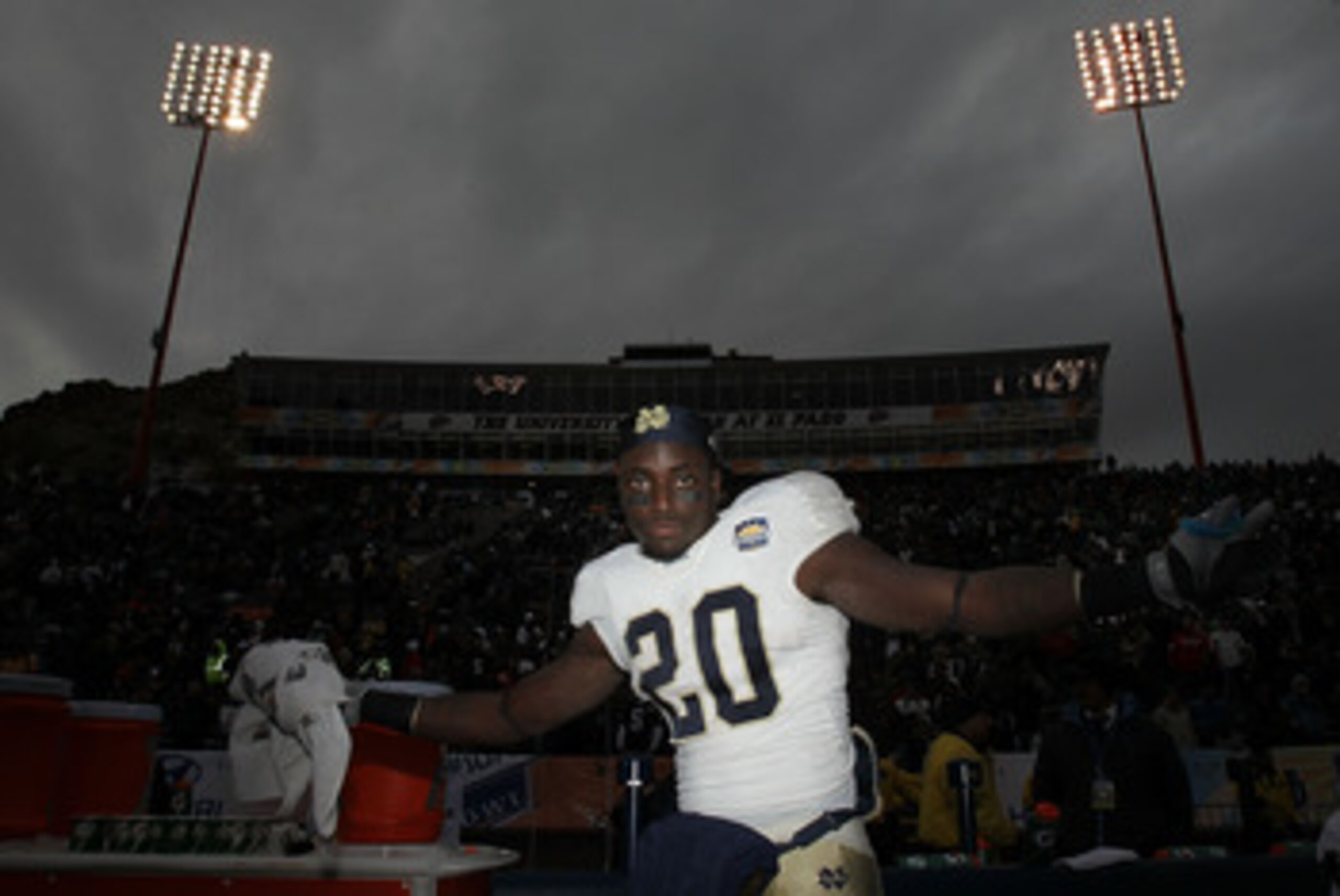 EL PASO, TX - DECEMBER 30: Running back Cierre Wood #20 of the Notre Dame Fighting Irish celebrates a 33-17 win against the Miami Hurricanes at Sun Bowl on December 30, 2010 in El Paso, Texas. (Photo by Ronald Martinez/Getty Images) EL PASO, TX - DECEMBER 30: Running back Cierre Wood #20 of the Notre Dame Fighting Irish celebrates a 33-17 win against the Miami Hurricanes at Sun Bowl on December 30, 2010 in El Paso, Texas. (Photo by Ronald Martinez/Getty Images)