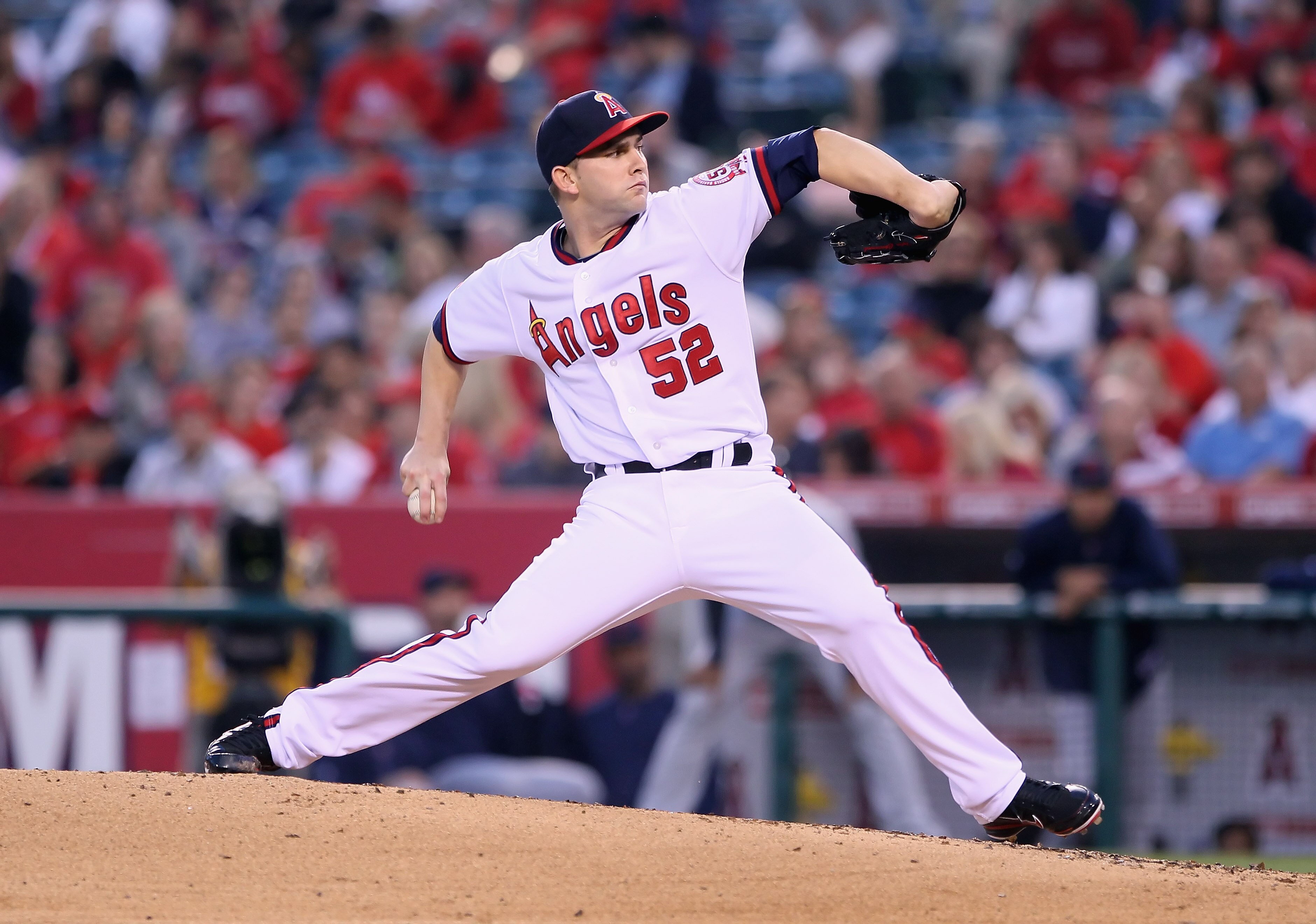 ANAHEIM, CA - MAY 06:  Tyler Chatwood #52 of the Los Angeles Angels of Anaheim pitches against the Cleveland Indians in the second inning at Angel Stadium of Anaheim on May 6, 2011 in Anaheim, California.  (Photo by Jeff Gross/Getty Images)