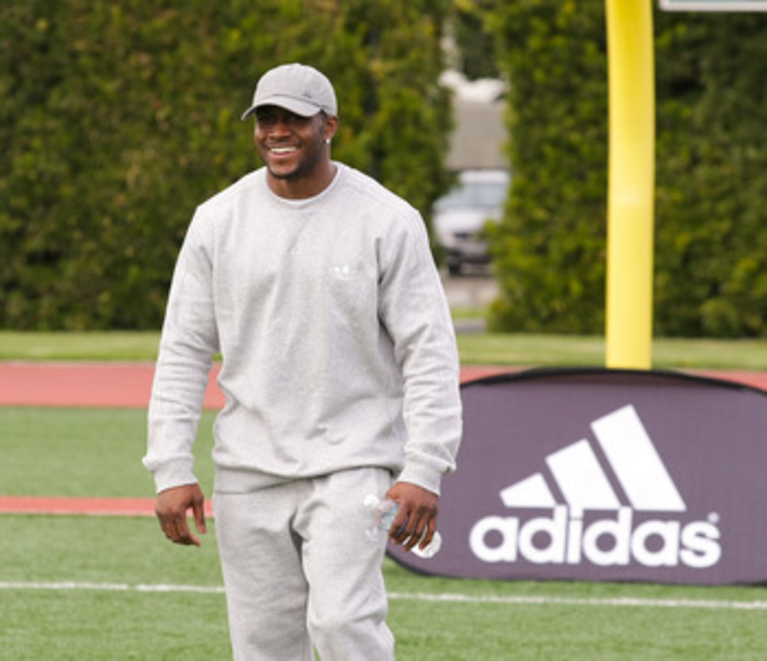 LOS ANGELES, CA - MARCH 19: adidas and Reggie Bush pop into a football practice in Los Angeles to capture game faces as part of the adidas Facebook Game Face contest. (Photo by Noel Vasquez/Getty Images for adidas) LOS ANGELES, CA - MARCH 19: adidas and Reggie Bush pop into a football practice in Los Angeles to capture game faces as part of the adidas Facebook Game Face contest. (Photo by Noel Vasquez/Getty Images for adidas)