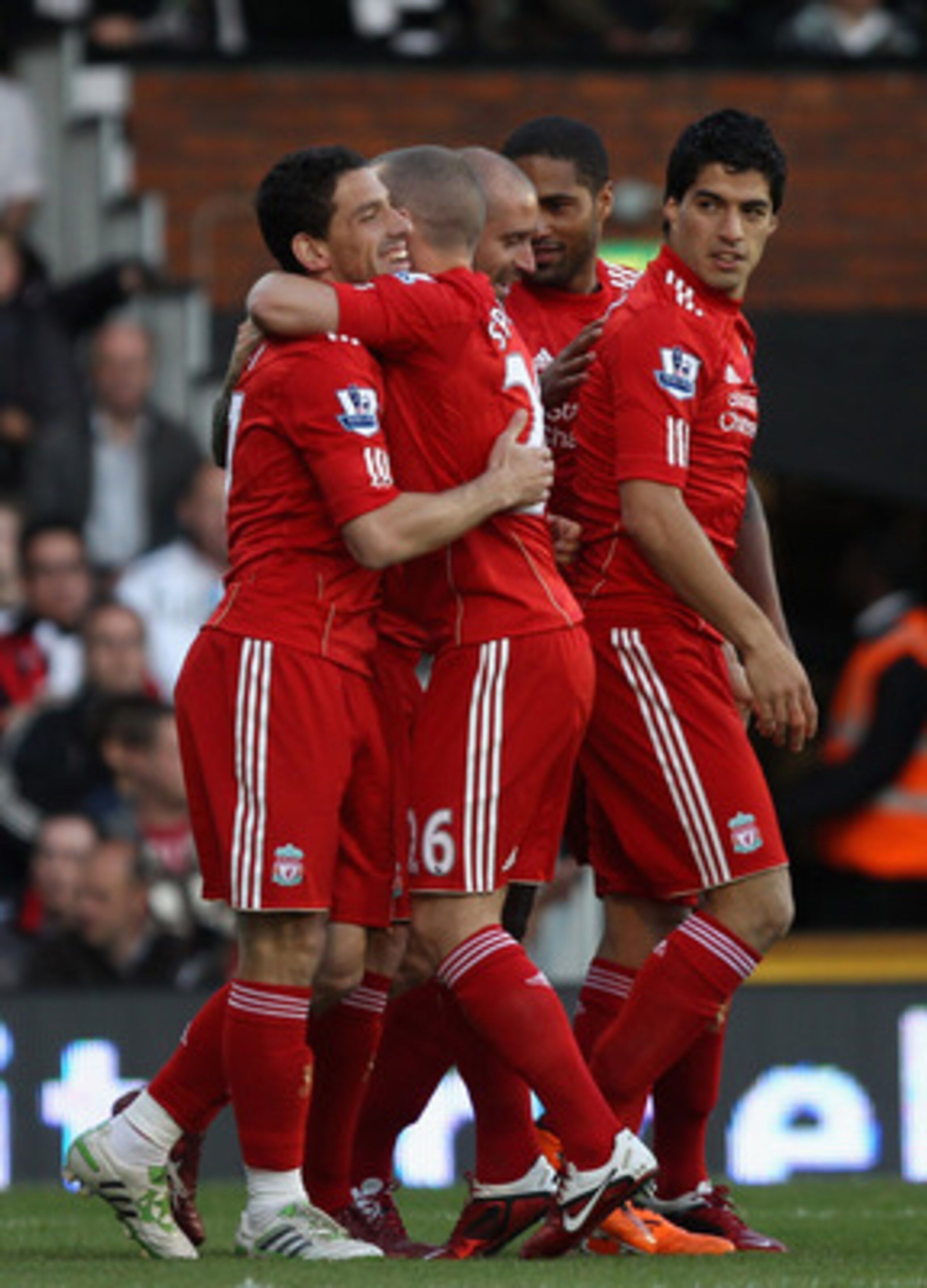 LONDON, ENGLAND - MAY 09:  Maxi Rodriguez of Liverpool celebrates the opening goal  during the Barclays Premier League match between Fulham and Liverpool at Craven Cottage on May 9, 2011 in London, England.  (Photo by Scott Heavey/Getty Images)