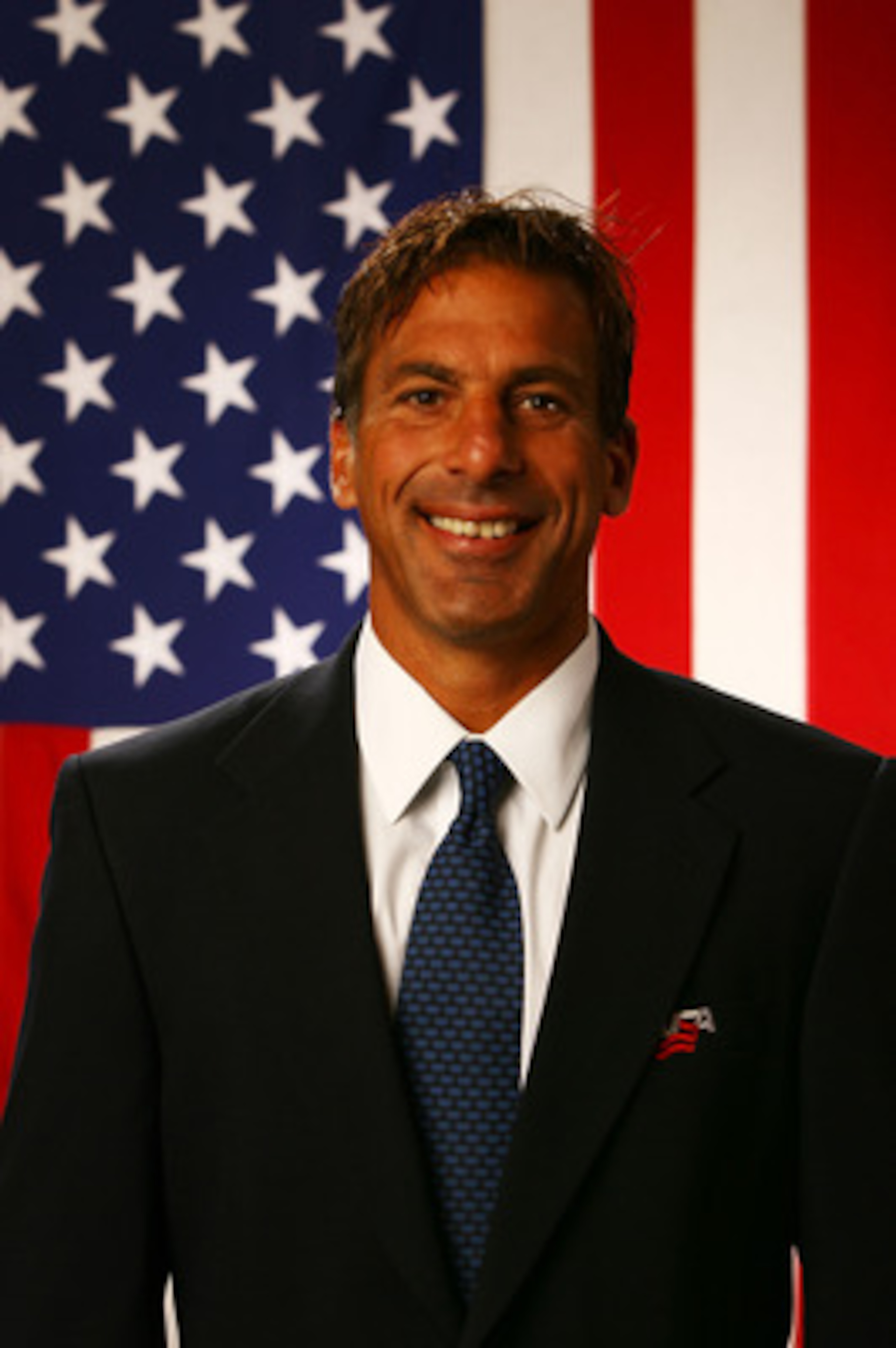WOODRIDGE, IL - AUGUST 19:  Assistant Coach Chris Chelios poses for a portrait during the USA Olympic Men's Ice Hockey Orientation Camp on August 19, 2009 at Seven Bridges Ice Arena in Woodridge, Illinois.  (Photo by Jamie Squire/Getty Images)