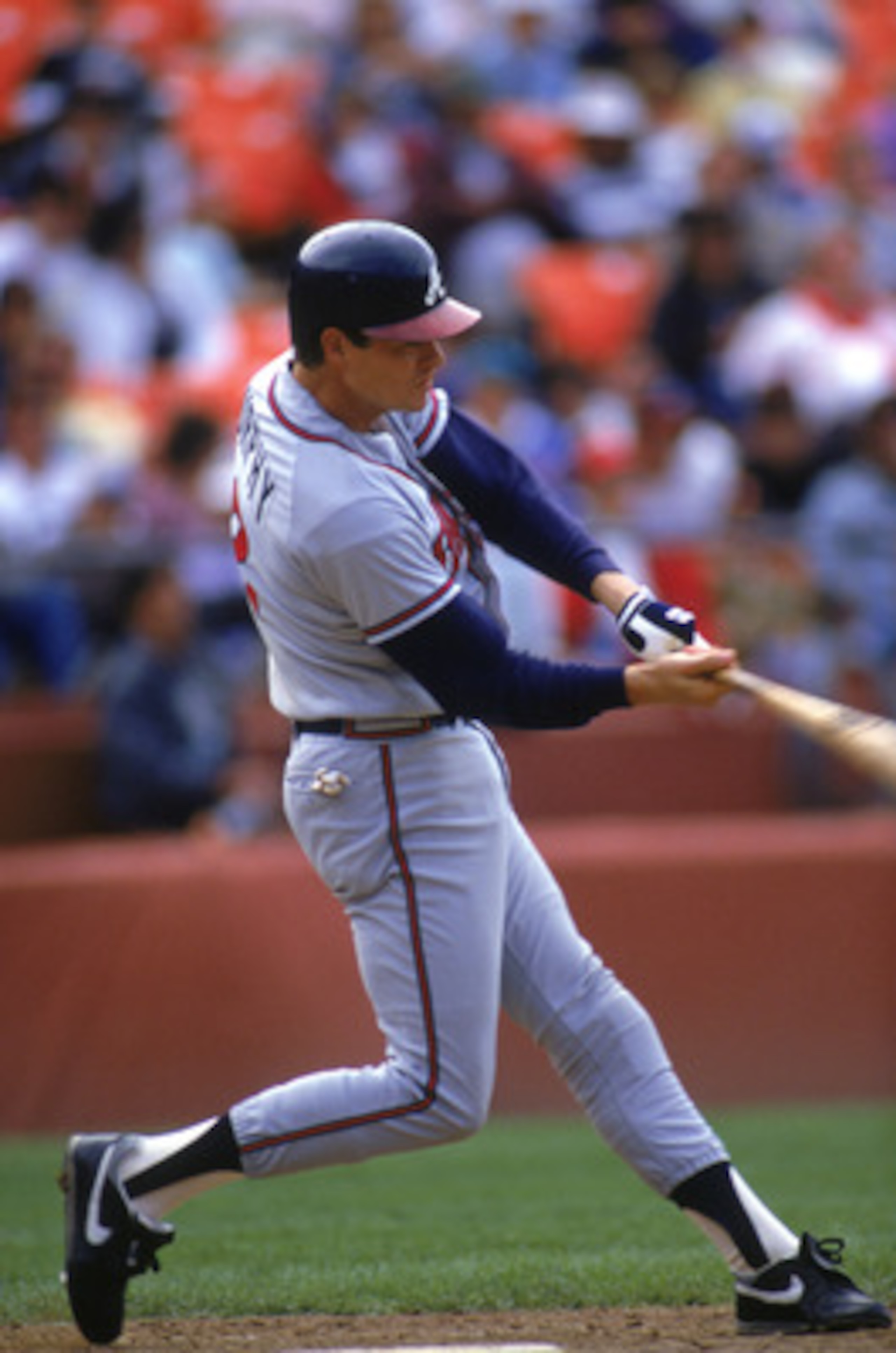 SAN FRANCISCO - 1989: Dale Murphy #3 of the Atlanta Braves swings the bat during a game with the San Francisco Giants in 1988 at Candlestick Park in San Francisco, California. (Photo by Otto Greule Jr/Getty Images) SAN FRANCISCO - 1989: Dale Murphy #3 of the Atlanta Braves swings the bat during a game with the San Francisco Giants in 1988 at Candlestick Park in San Francisco, California. (Photo by Otto Greule Jr/Getty Images)