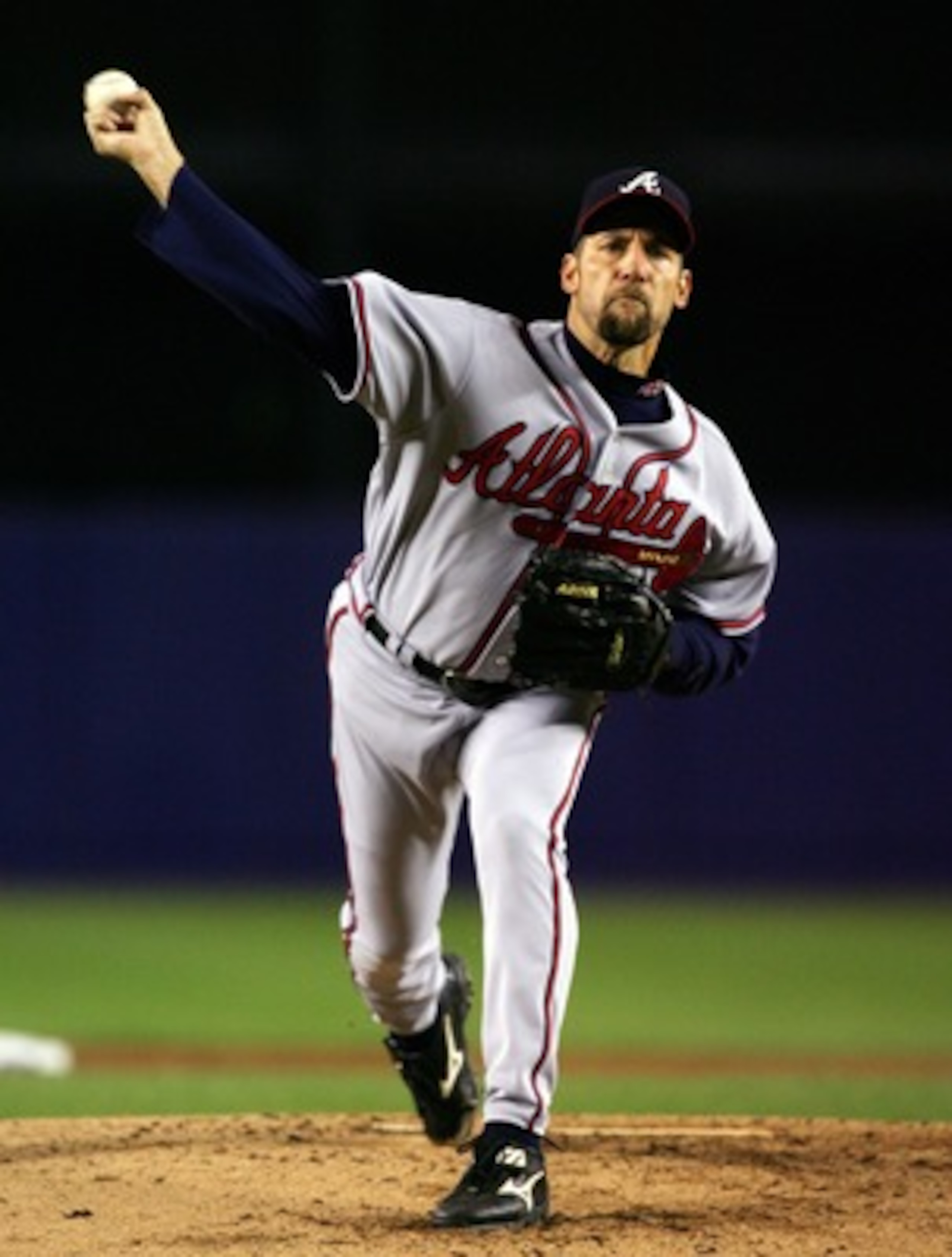 NEW YORK - SEPTEMBER 12: John Smoltz #29 of the Atlanta Braves deals a pitch against the New York Mets during their game on September 12, 2007 at Shea Stadium in the Flushing neighborhood of the Queens borough of New York City. (Photo by Jim McIsaac/Get NEW YORK - SEPTEMBER 12: John Smoltz #29 of the Atlanta Braves deals a pitch against the New York Mets during their game on September 12, 2007 at Shea Stadium in the Flushing neighborhood of the Queens borough of New York City. (Photo by Jim McIsaac/Get