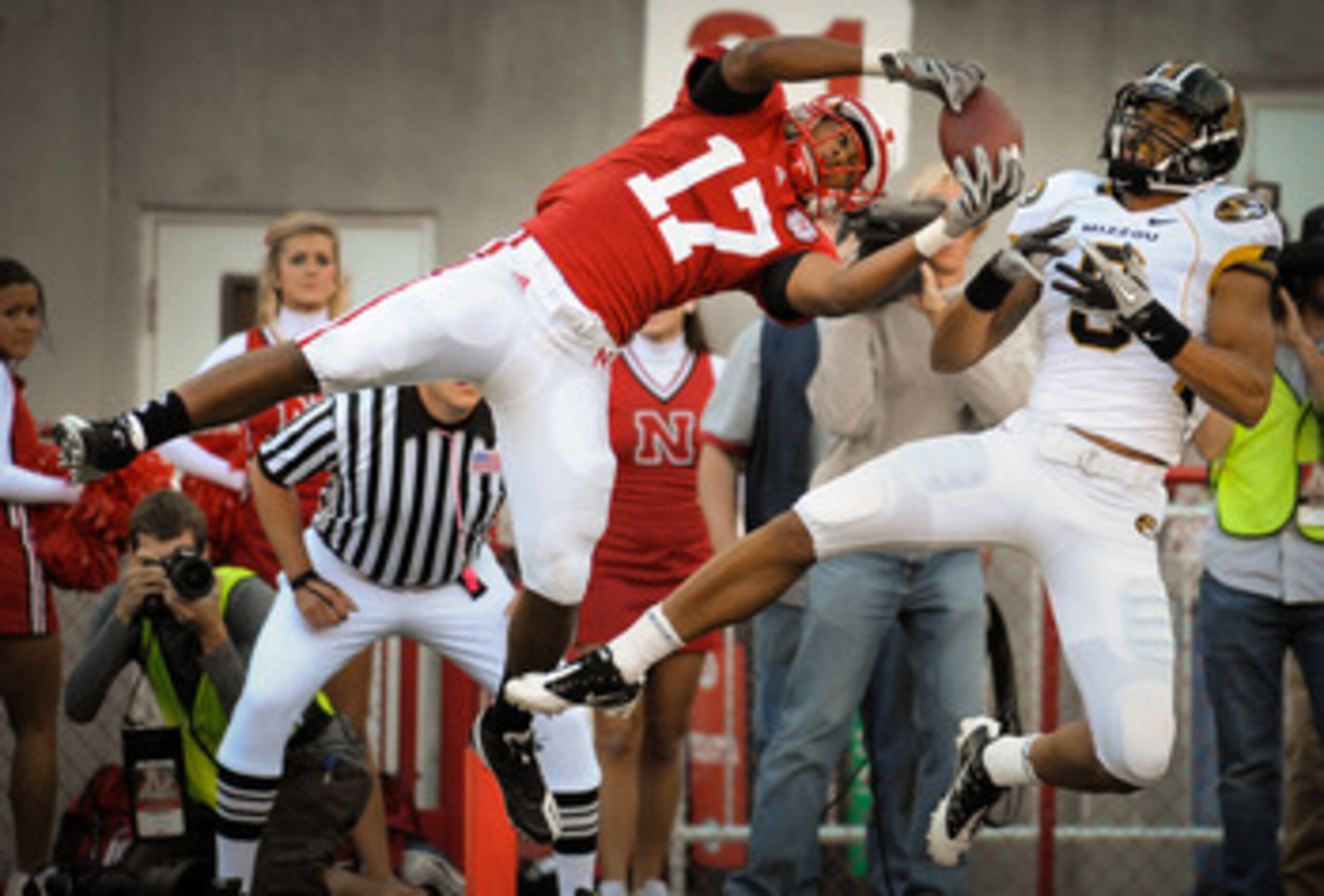 LINCOLN, NE - OCTOBER 30: Defensive back Ciante Evans #17 of the Nebraska Cornhuskers fails to pick off a pass for wide receiver Wes Kemp #8 of the Missouri Tigers during second half action of their game at Memorial Stadium on October 30, 2010 in Lincoln,