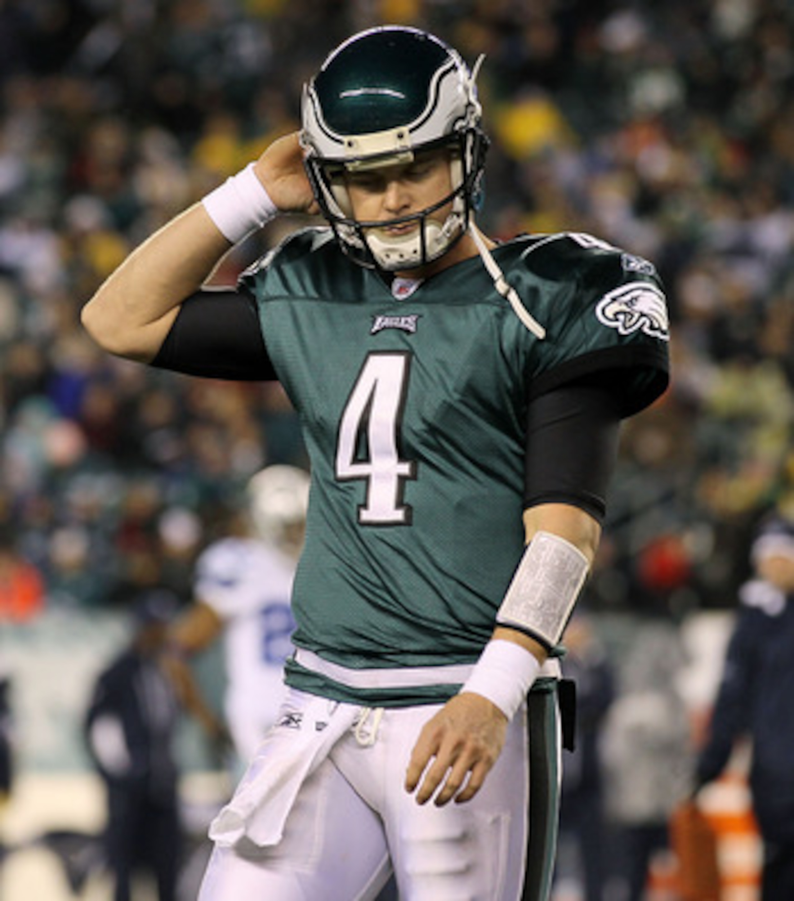 PHILADELPHIA, PA - JANUARY 02:  Kevin Kolb #4 of the Philadelphia Eagles looks on against the Dallas Cowboys on January 2, 2011 at Lincoln Financial Field in Philadelphia, Pennsylvania.  (Photo by Jim McIsaac/Getty Images)