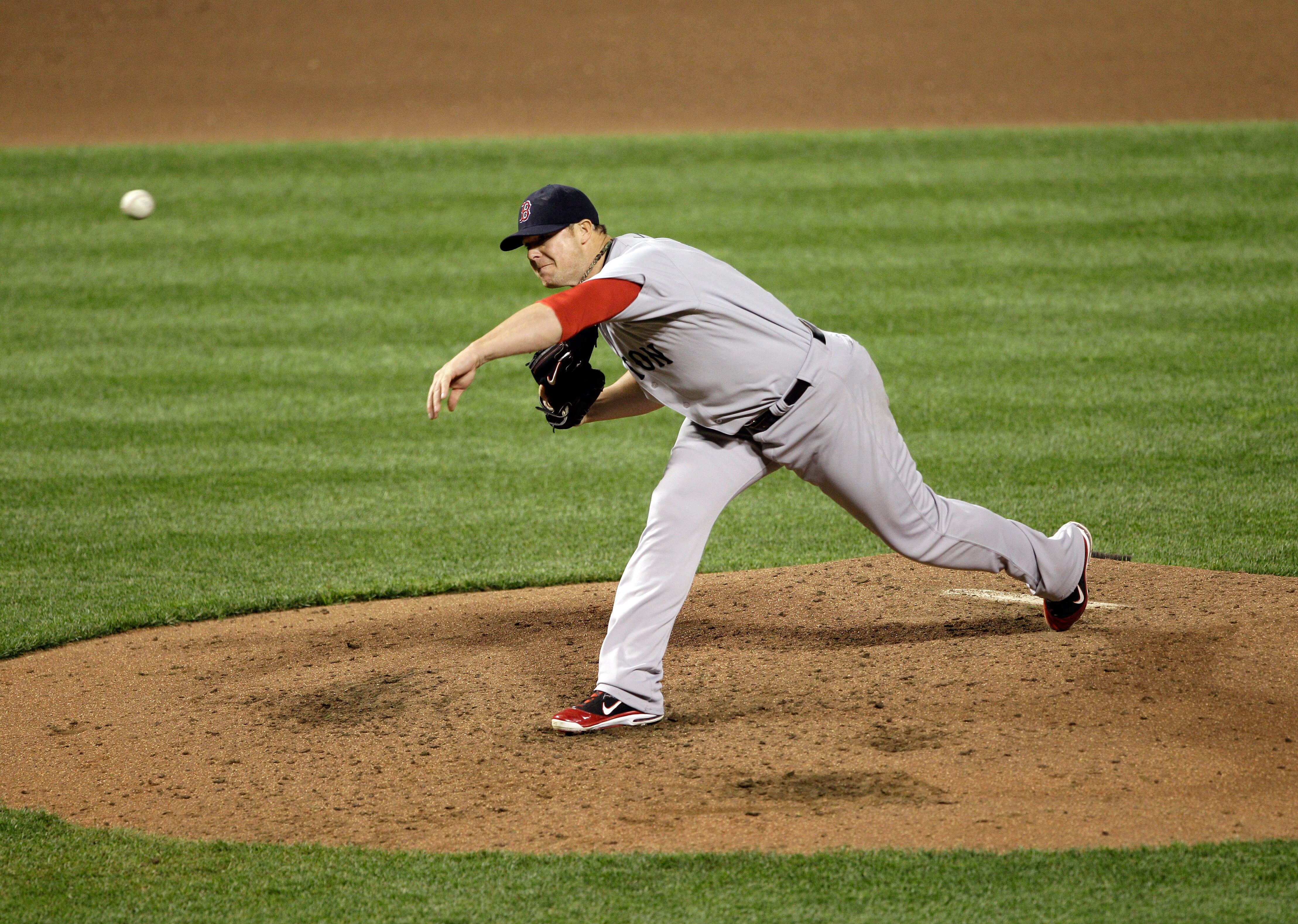 BALTIMORE, MD - APRIL 28:  Starting pitcher Jon Lester #31 of the Boston Red Sox delivers to a Baltimore Orioles batter at Oriole Park at Camden Yards on April 28, 2011 in Baltimore, Maryland.  (Photo by Rob Carr/Getty Images)