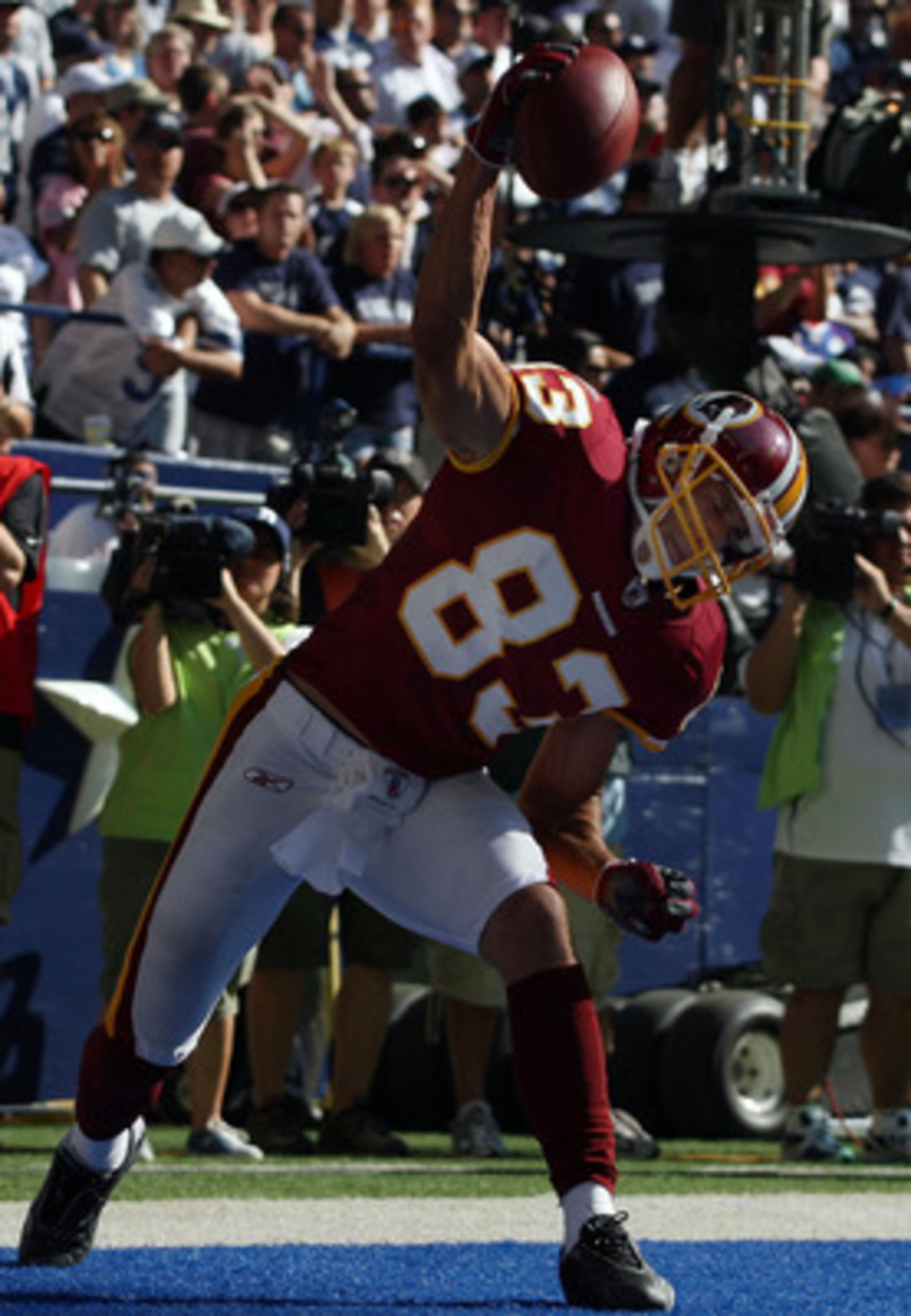 IRVING, TX - SEPTEMBER 28:  Wide receiver James Thrash #83 of the Washington Redskins celebrates his pass reception touchdown against the Dallas Cowboys in the second quarter at Texas Stadium on September 28, 2008 in Irving, Texas.  (Photo by Ronald Marti