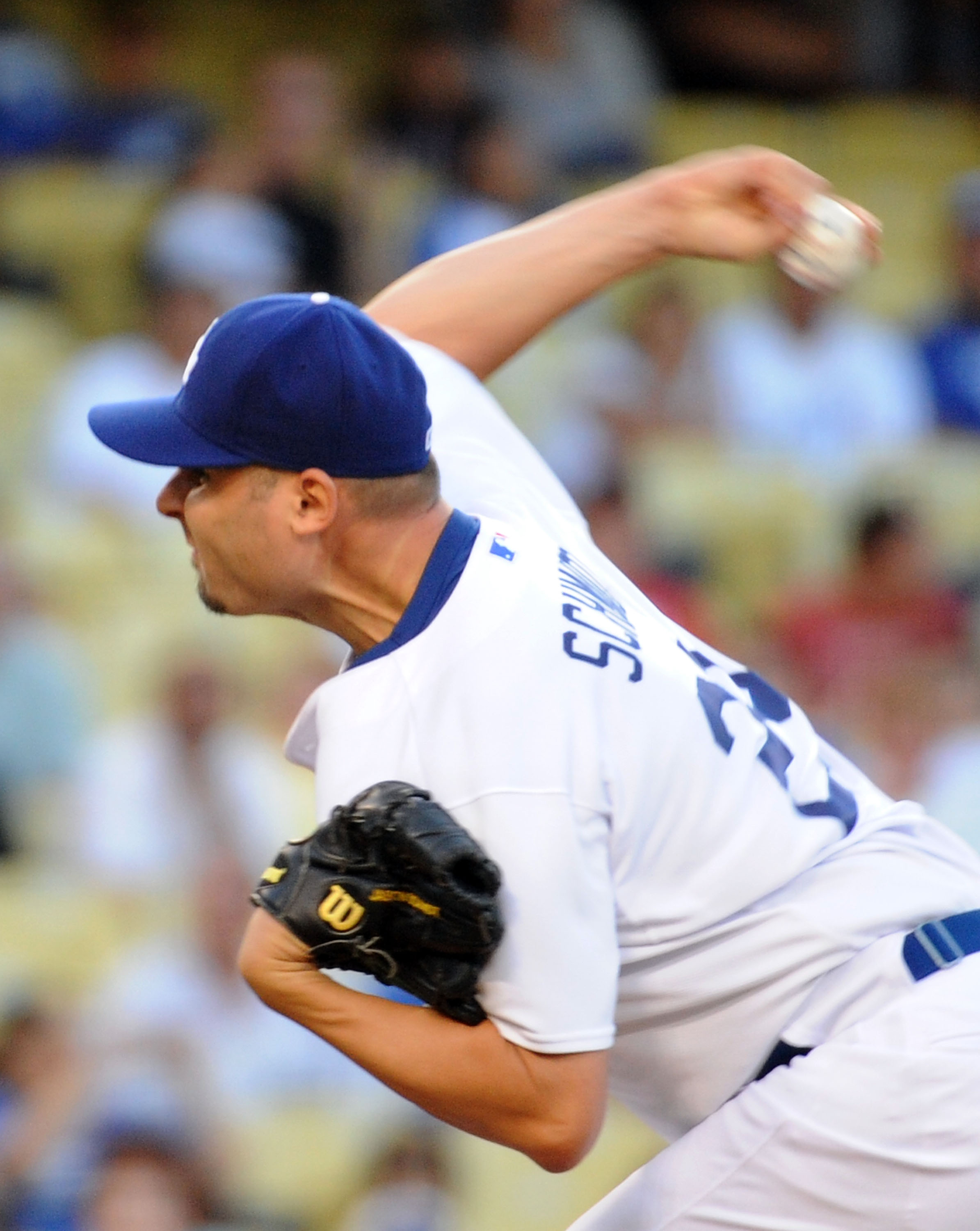 LOS ANGELES, CA - AUGUST 5:  Jason Schmidt #29 of the Los Angeles Dodgers pitches against the Milwaukee Brewers during the first inning at Dodger Stadium August 5, 2009 in Los Angeles, California.  (Photo by Harry How/Getty Images)