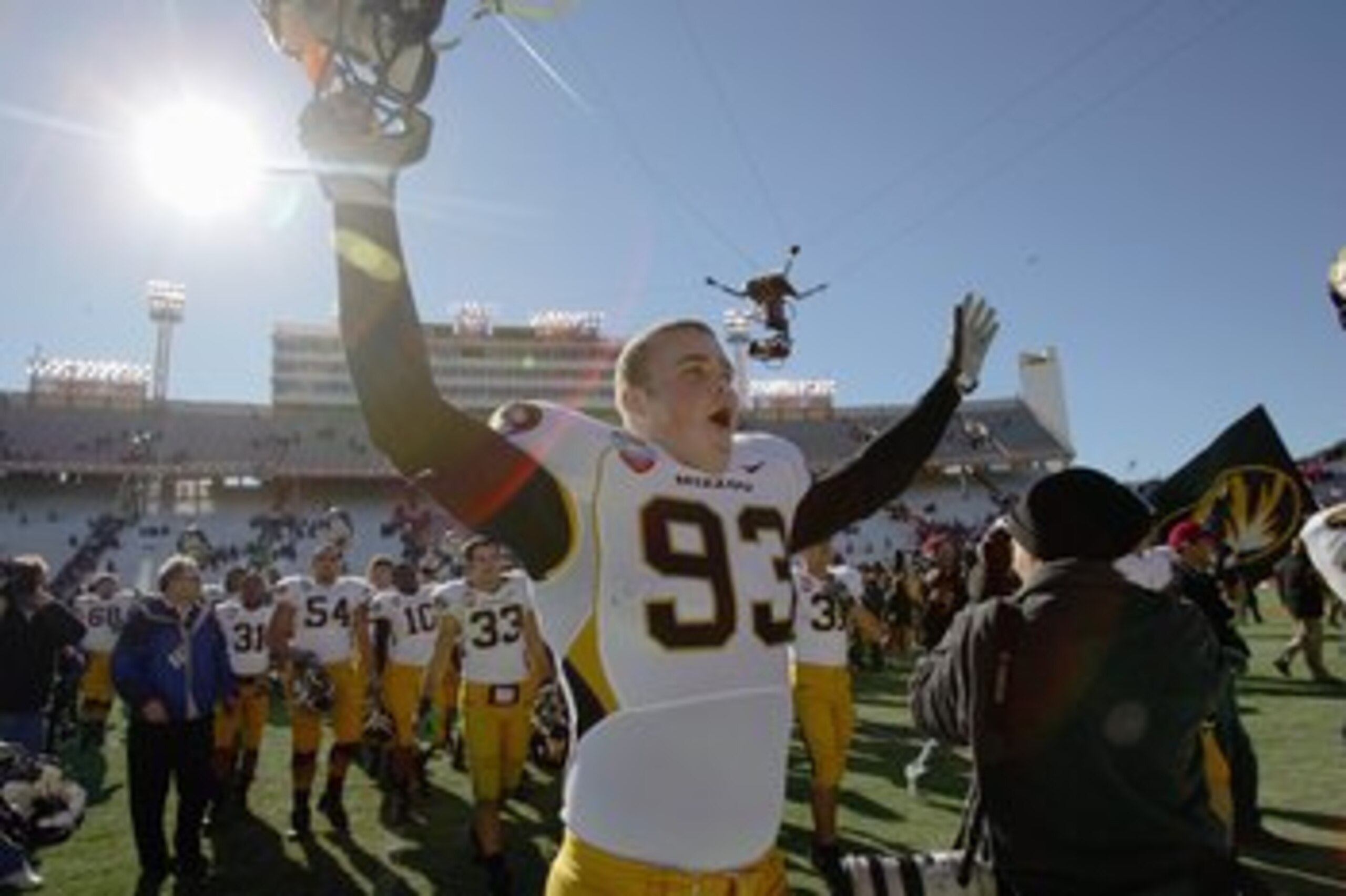 DALLAS - JANUARY 1: Andy Loyd #93 of the Missouri Tigers celebrates after winning the AT&T Cotton Bowl Classic against the Arkansas Razorbacks on January 1, 2008 at the Cotton Bowl in Dallas, Texas. (Photo by Ronald Martinez/Getty Images)