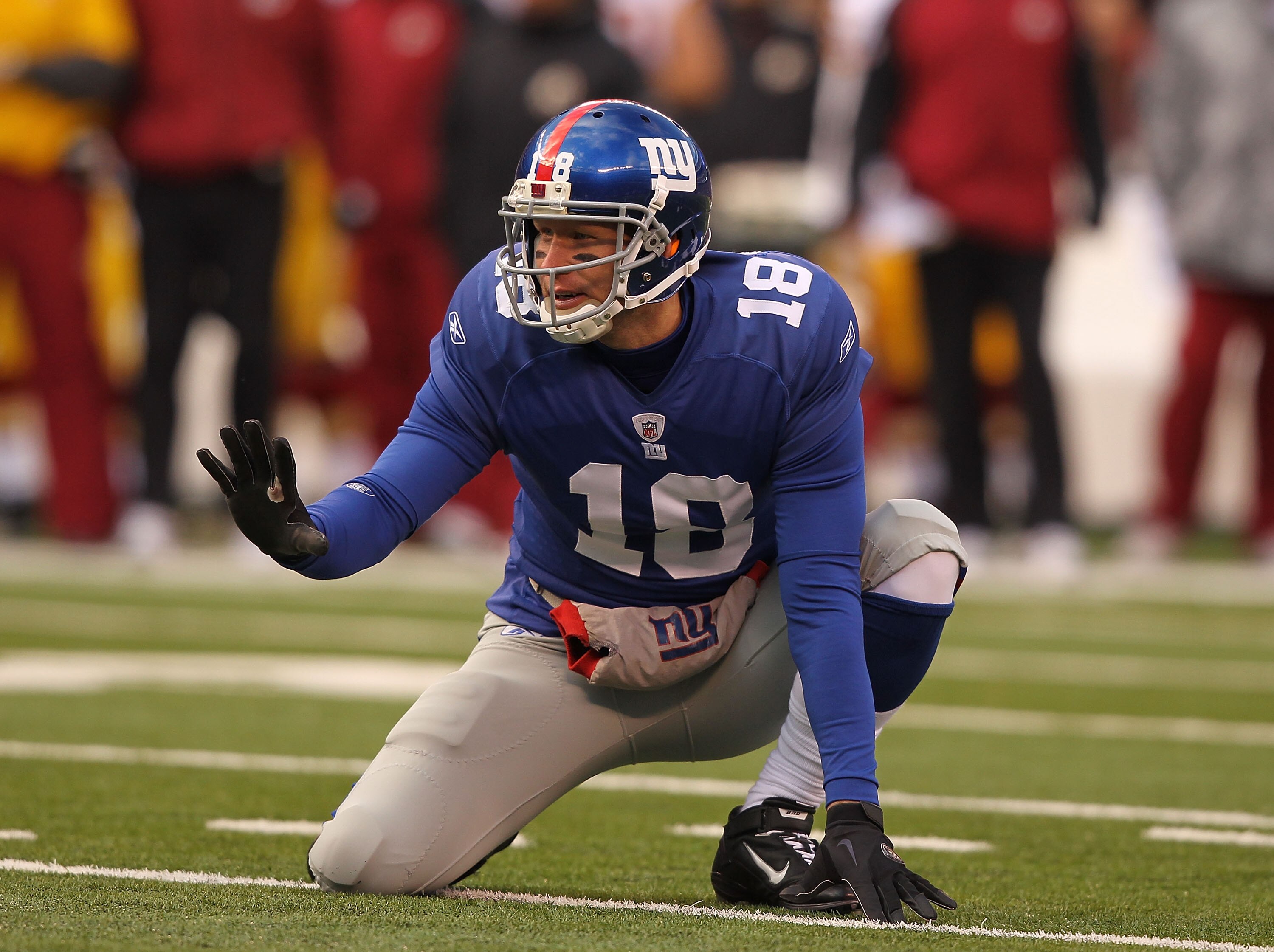 EAST RUTHERFORD, NJ - DECEMBER 05:  Sage Rosenfels #18 of the New York Giants in action against the Washington Redskins during their game on December 5, 2010 at The New Meadowlands Stadium in East Rutherford, New Jersey.  (Photo by Al Bello/Getty Images)