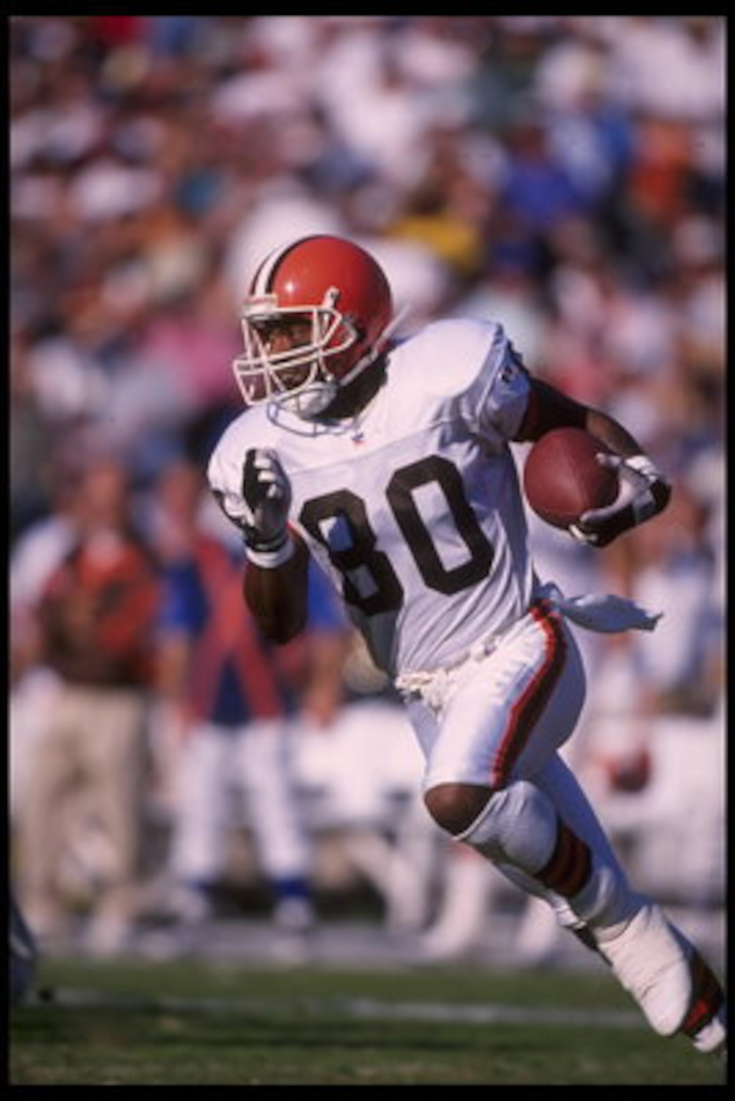 3 Dec 1995:  Running back Andre Rison #80 of the Cleveland Browns carries the ball upfield against the San Diego Chargers at Jack Murphy Stadium in San Diego, California.  The Chargers defeated the Browns 31-13.  Mandatory Credit:  Jed Jacobsohn/Allsport