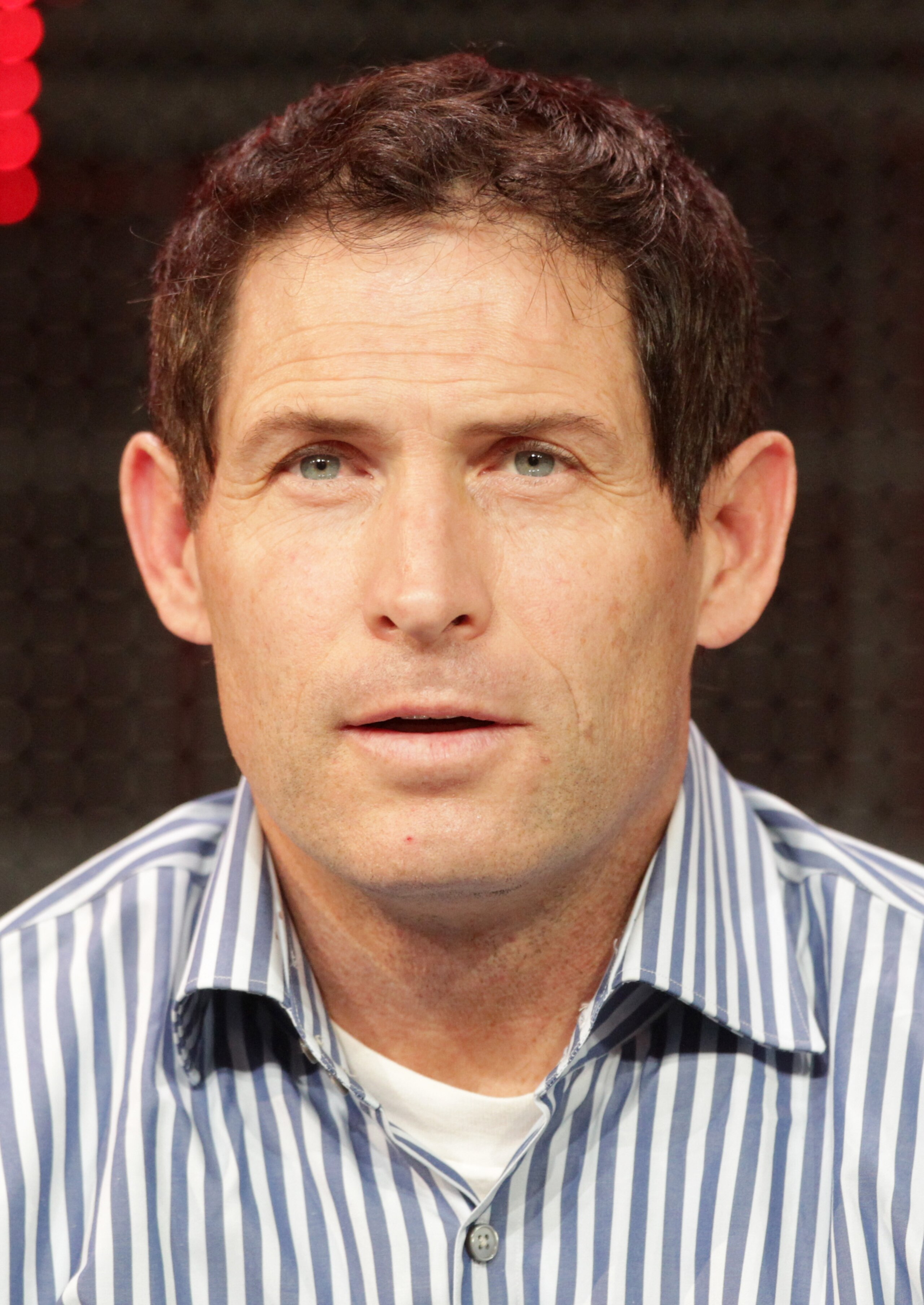 PASADENA, CA - JANUARY 05: NFL Hall of Famer Steve Young speaks onstage during the 'Year of the Quarterback' panel at the ESPN portion of the 2011 Winter TCA press tour held at the Langham Hotel on January 5, 2011 in Pasadena, California. (Photo by Fred PASADENA, CA - JANUARY 05: NFL Hall of Famer Steve Young speaks onstage during the 'Year of the Quarterback' panel at the ESPN portion of the 2011 Winter TCA press tour held at the Langham Hotel on January 5, 2011 in Pasadena, California. (Photo by Fred
