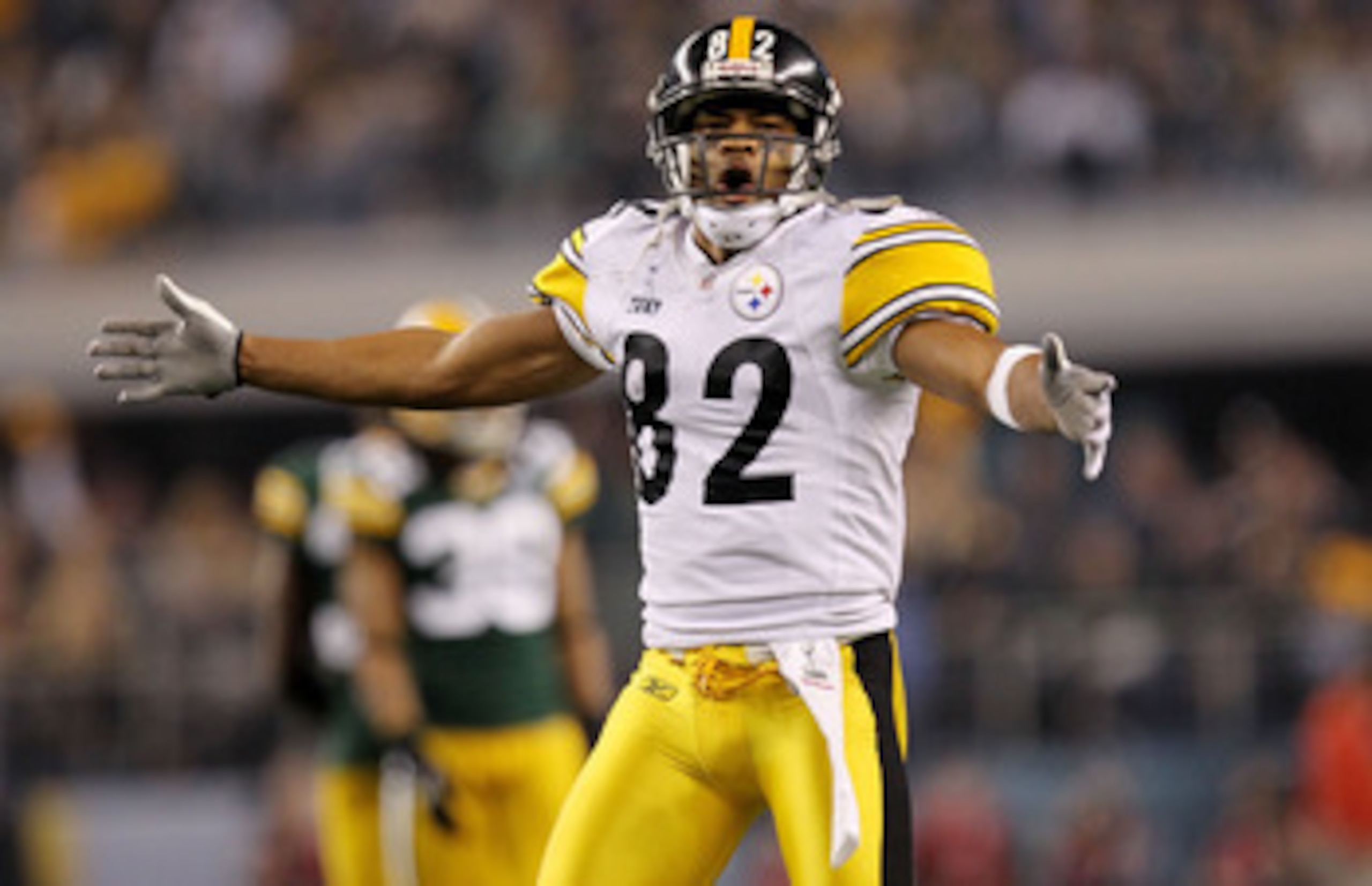 ARLINGTON, TX - FEBRUARY 06:  Antwaan Randle El #82 of the Pittsburgh Steelers reacts during against the Green Bay Packers during the third quarter of Super Bowl XLV at Cowboys Stadium on February 6, 2011 in Arlington, Texas.  (Photo by Ronald Martinez/Ge