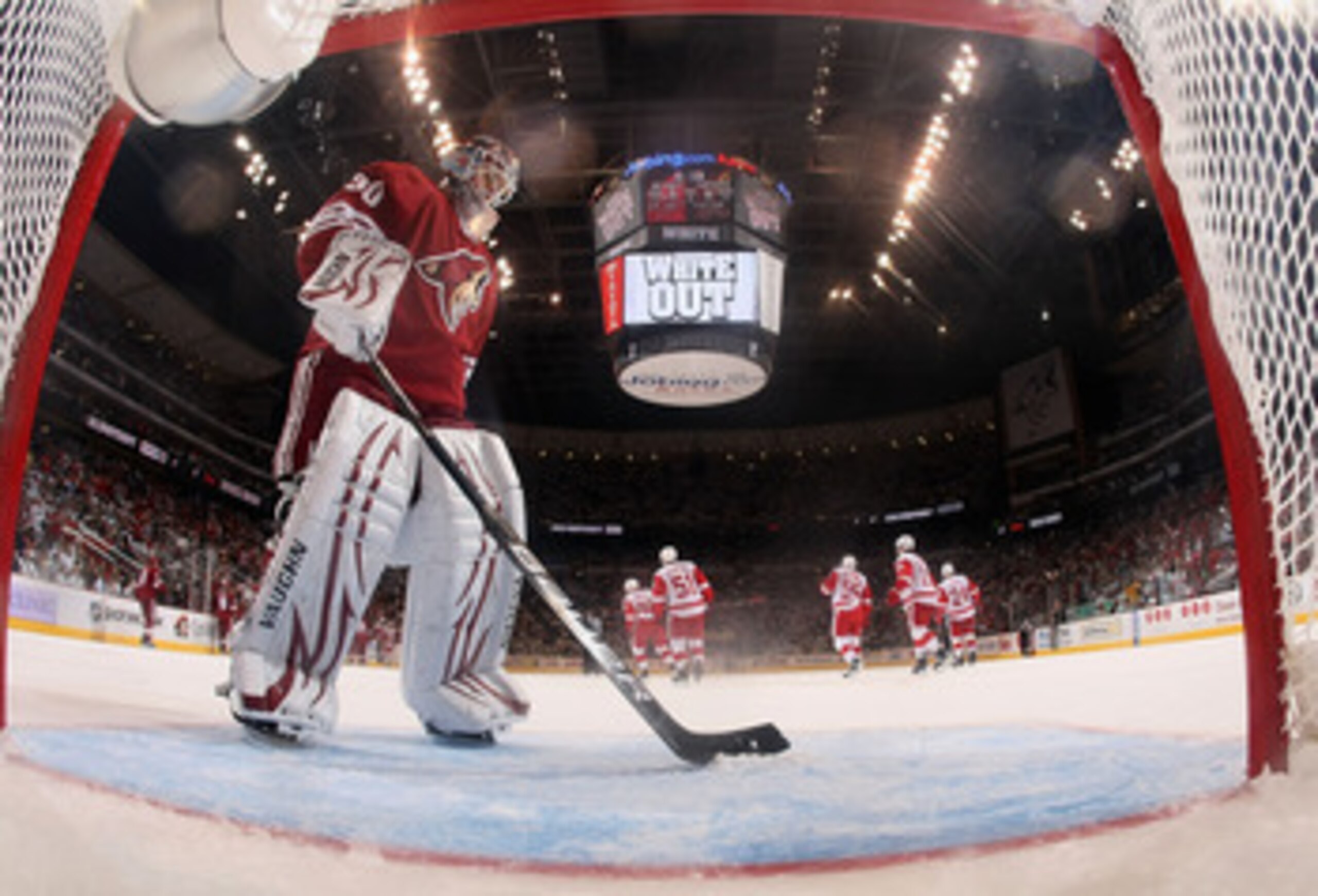 GLENDALE, AZ - APRIL 20:  Goaltender Ilya Bryzgalov #30 of the Phoenix Coyotes reacts after allowing a third period goal to Danny Cleary (not picutred) of the Detroit Red Wings in Game Four of the Western Conference Quarterfinals during the 2011 NHL Stanl