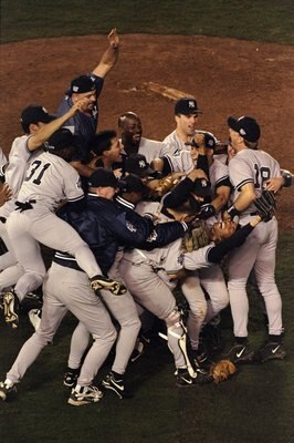 21 Oct 1998:  General view as members of the New York Yankees celebrate winning the 1998 World Series Game 4 against the San Diego Padres at the Qualcomm Stadium in San Diego, California. The Yankees defeated the Padres 3-0 to win the Series. Mandatory Cr