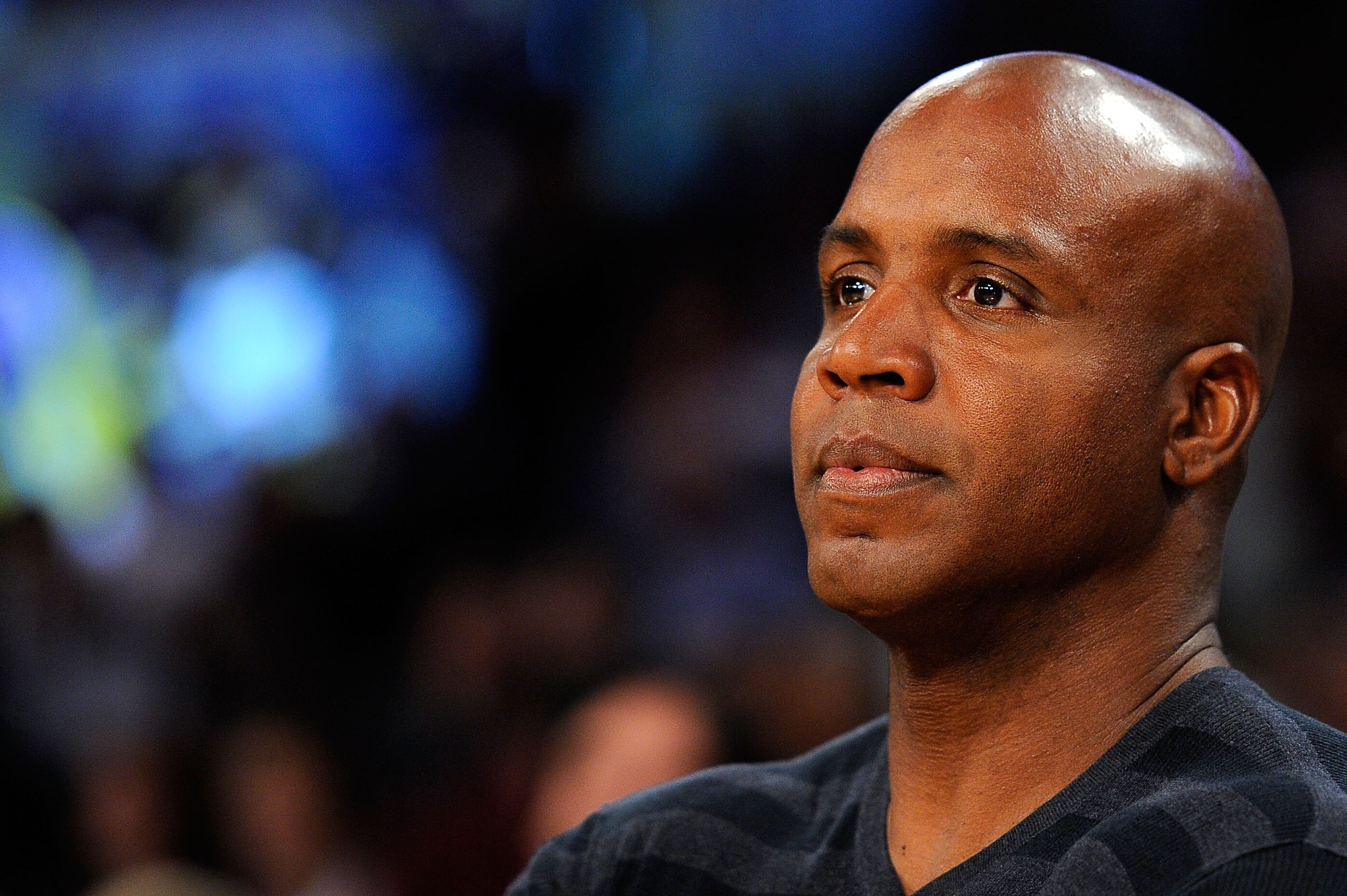 LOS ANGELES, CA - APRIL 27:  Former Major League Baseball player Barry Bonds watches warm-ups before the start of Game Two of the Western Conference Quarterfinals of the 2010 NBA Playoffs between the Los Angeles Lakers and the Oklahoma City Thunder at Sta