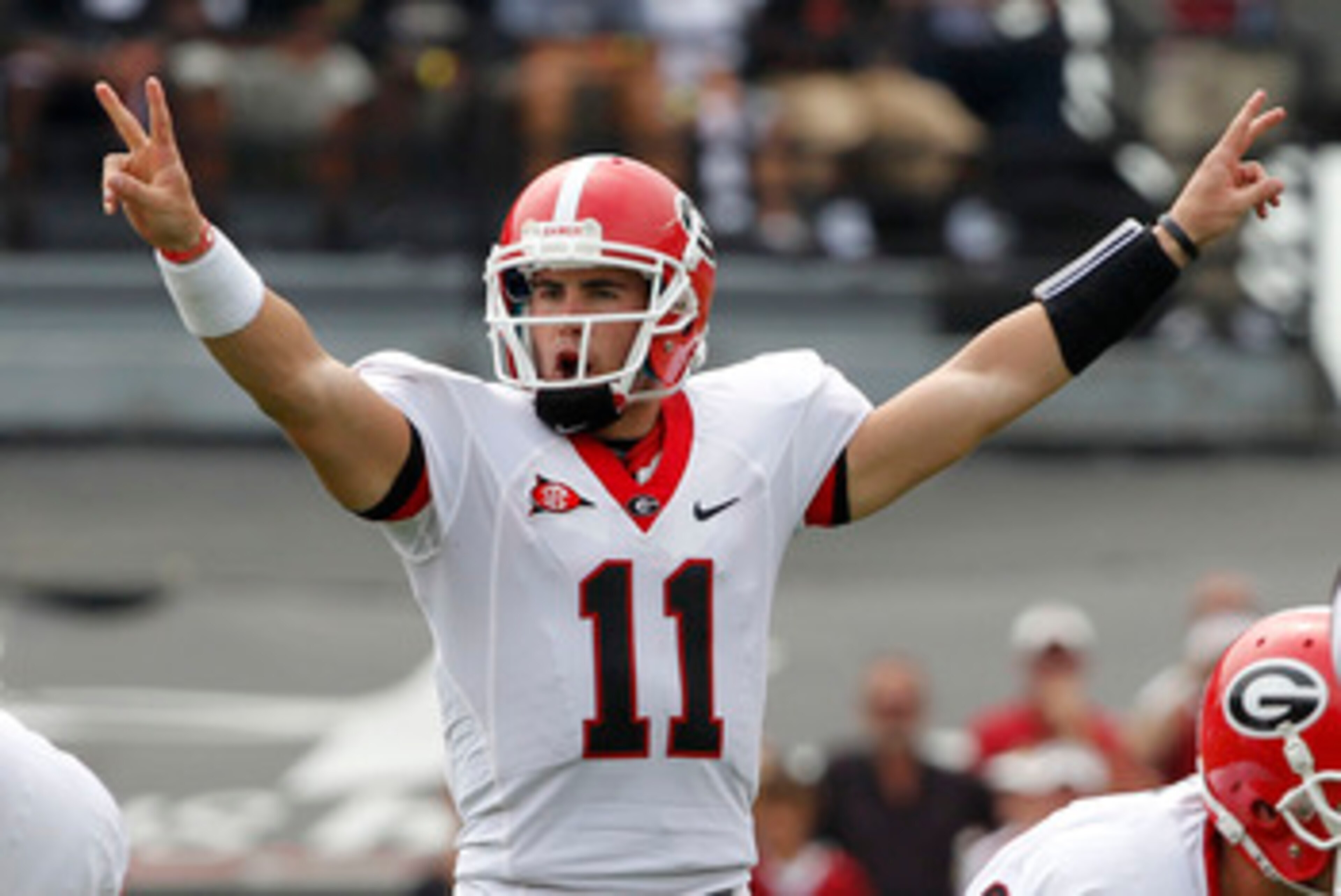COLUMBIA - SEPTEMBER 11: Quarterback Aaron Murray #11 of the Georgia Bulldogs calls out a play during the game against the South Carolina Gamecocks at Williams-Brice Stadium on September 11, 2010 in Columbia, South Carolina. (Photo by Mike Zarrilli/Getty