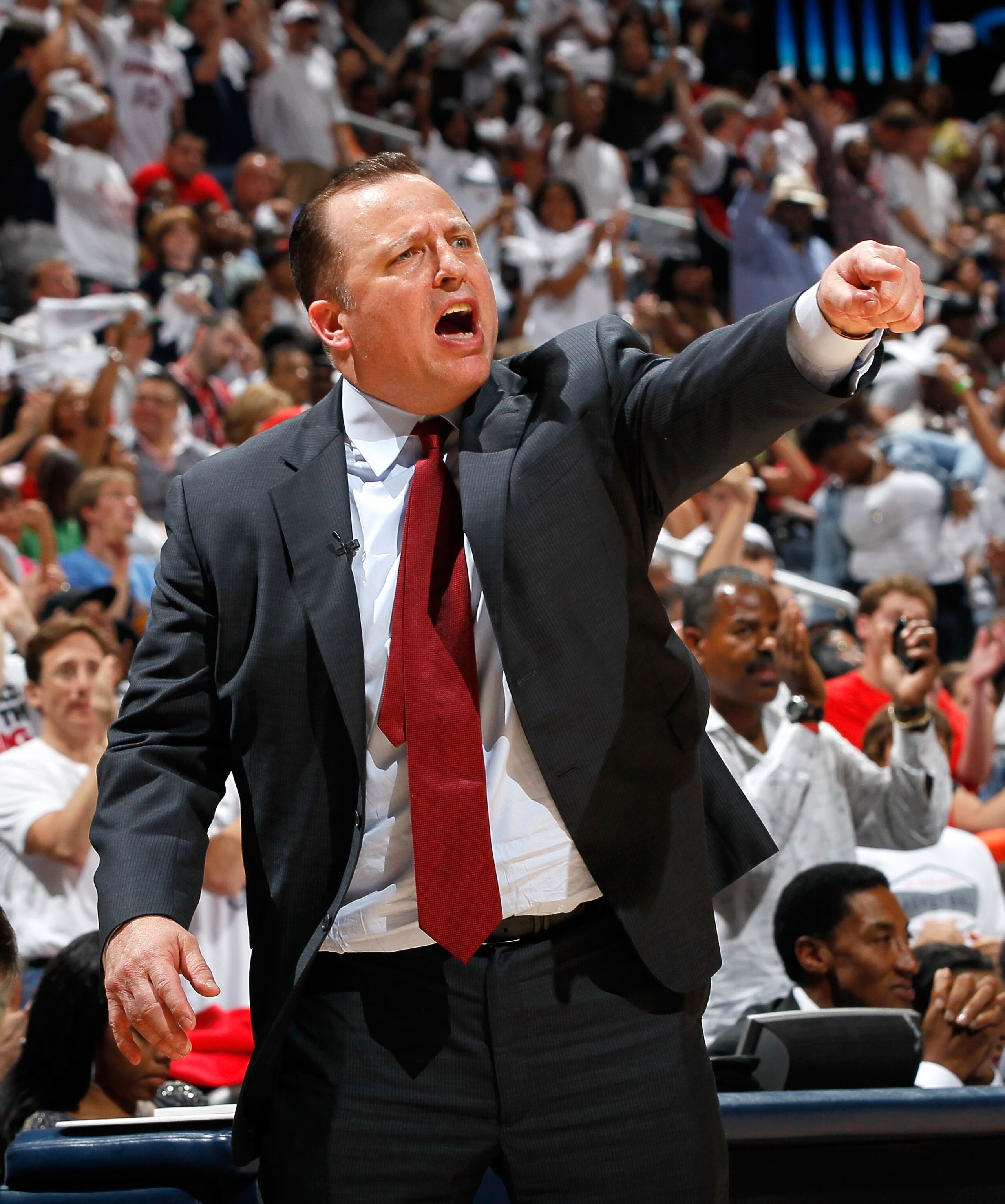 ATLANTA, GA - MAY 08:  Tom Thibodeau of the Chicago Bulls yells to his team against the Atlanta Hawks in Game Four of the Eastern Conference Semifinals in the 2011 NBA Playoffs at Phillips Arena on May 8, 2011 in Atlanta, Georgia.  NOTE TO USER: User expr