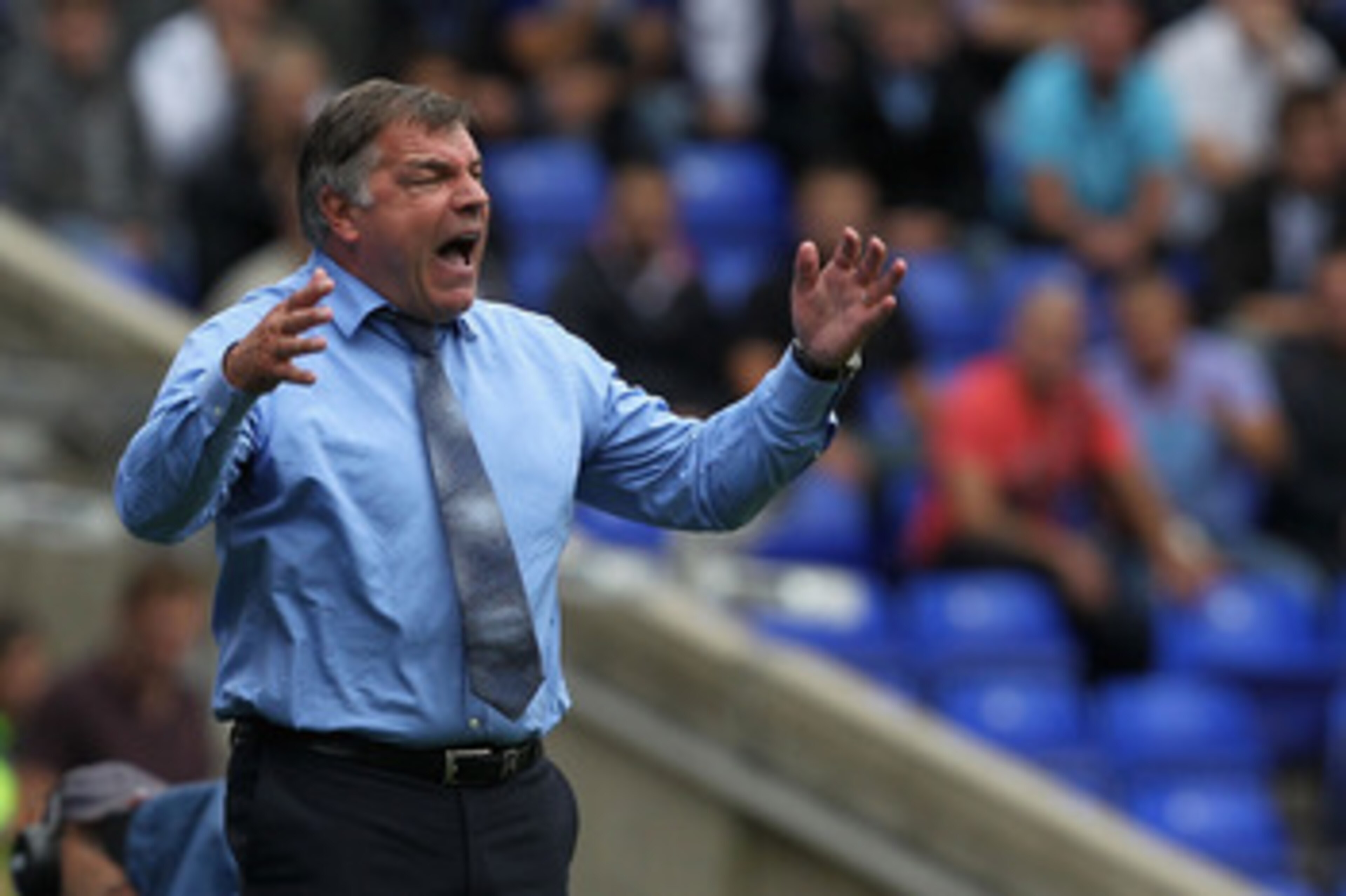 BIRMINGHAM, ENGLAND - AUGUST 21:  Sam Allardyce manager of Blackburn instructs his team during the Barclays Premier League match between Birmingham City and Blackburn Rovers at St Andrew's Stadium on August 21, 2010 in Birmingham, England.  (Photo by Hami