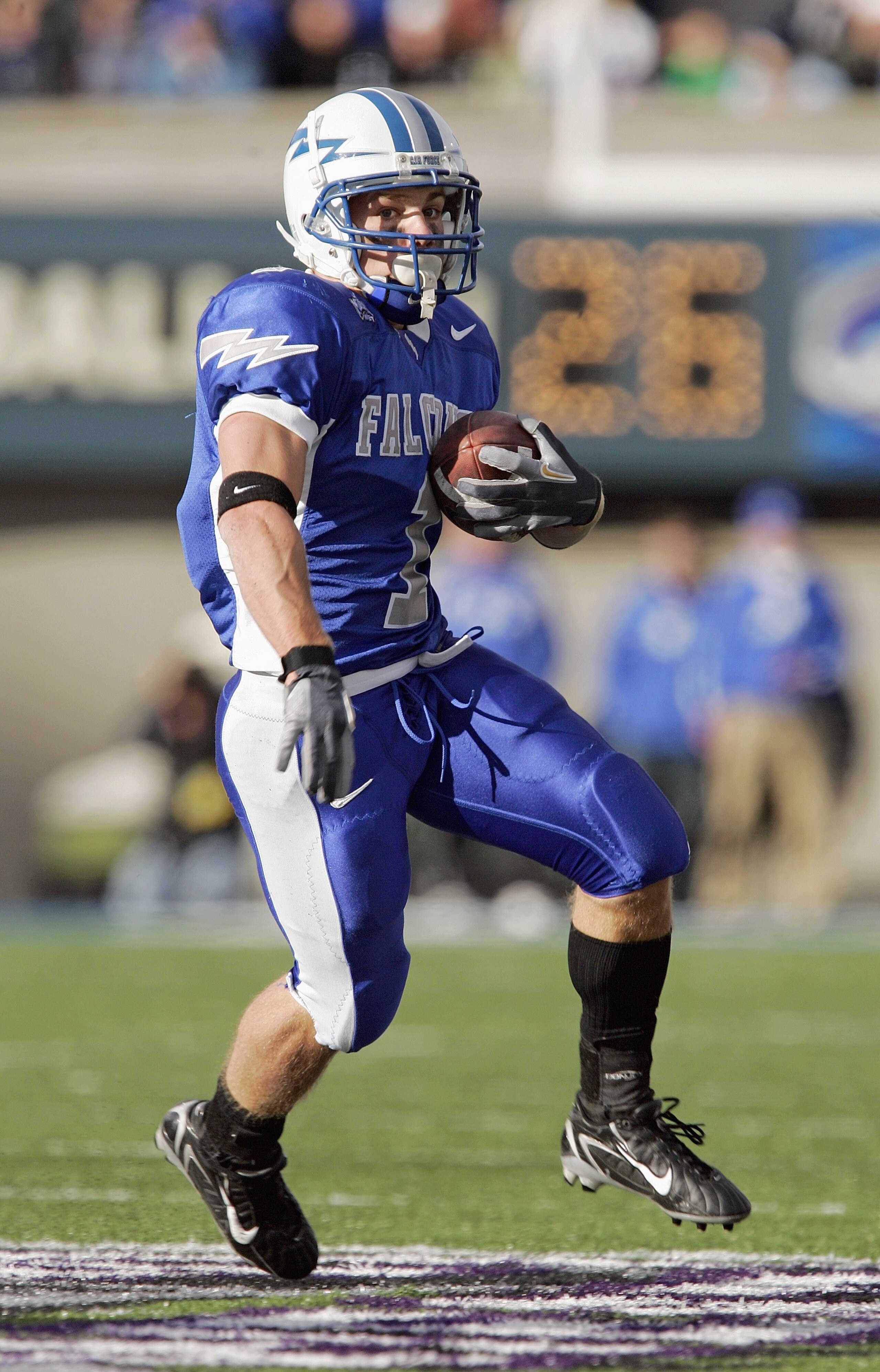 AIR FORCE ACADEMY, CO - NOVEMBER 11: Chad Hall #1 of the Air Force Falcons carries the ball during the game against the Notre Dame Fighting Irish on November 11, 2006 at Falcon Stadium on the Air Force Academy near Colorado Springs, Colorado.  (Photo by B