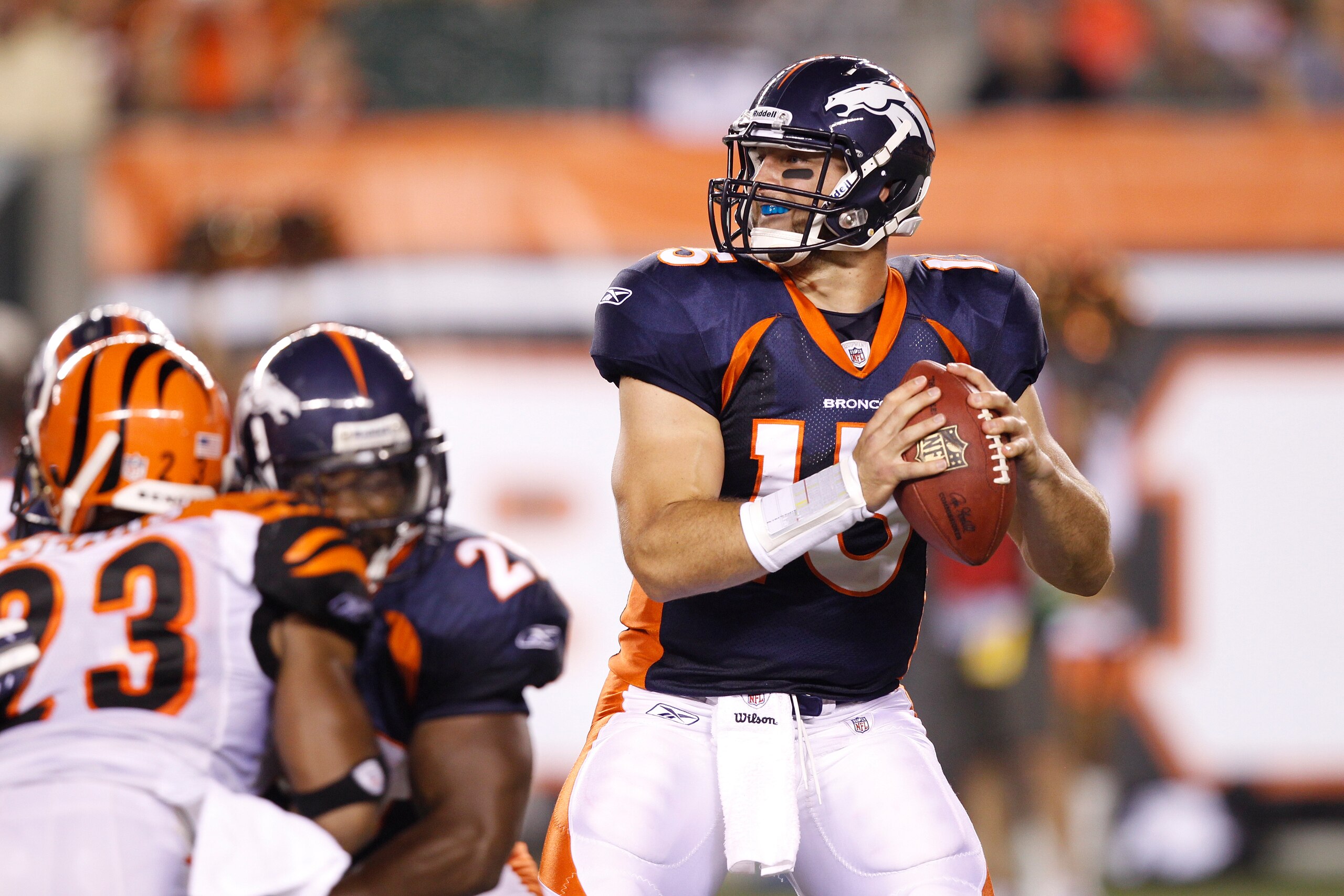 CINCINNATI, OH - AUGUST 15: Tim Tebow #15 of the Denver Broncos looks to pass during the preseason game against the Cincinnati Bengals at Paul Brown Stadium on August 15, 2010 in Cincinnati, Ohio. (Photo by Joe Robbins/Getty Images) CINCINNATI, OH - AUGUST 15: Tim Tebow #15 of the Denver Broncos looks to pass during the preseason game against the Cincinnati Bengals at Paul Brown Stadium on August 15, 2010 in Cincinnati, Ohio. (Photo by Joe Robbins/Getty Images)