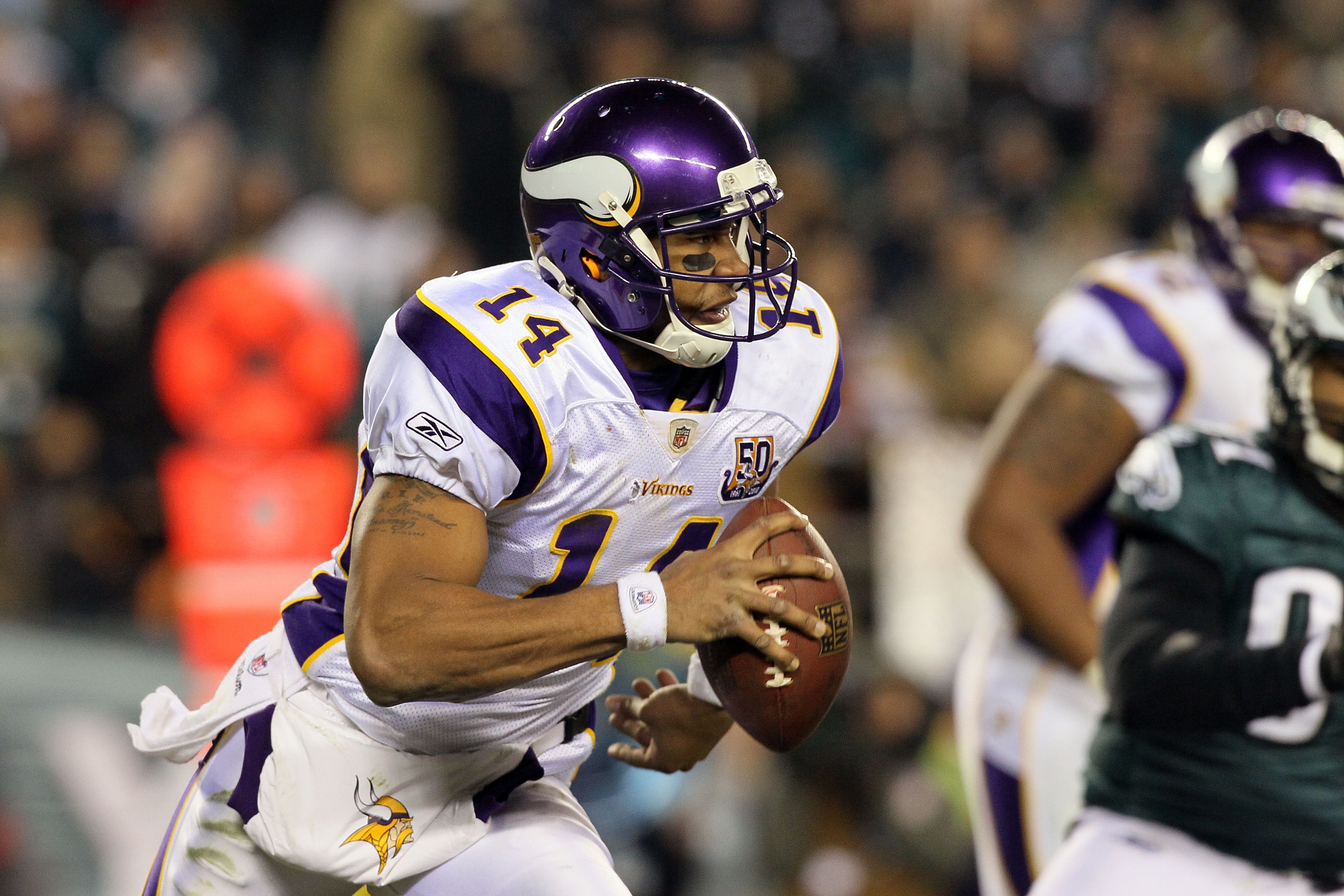 PHILADELPHIA, PA - DECEMBER 28:  Joe Webb #14 of the Minnesota Vikings in action against the Philadelphia Eagles at Lincoln Financial Field on December 26, 2010 in Philadelphia, Pennsylvania.  (Photo by Jim McIsaac/Getty Images)