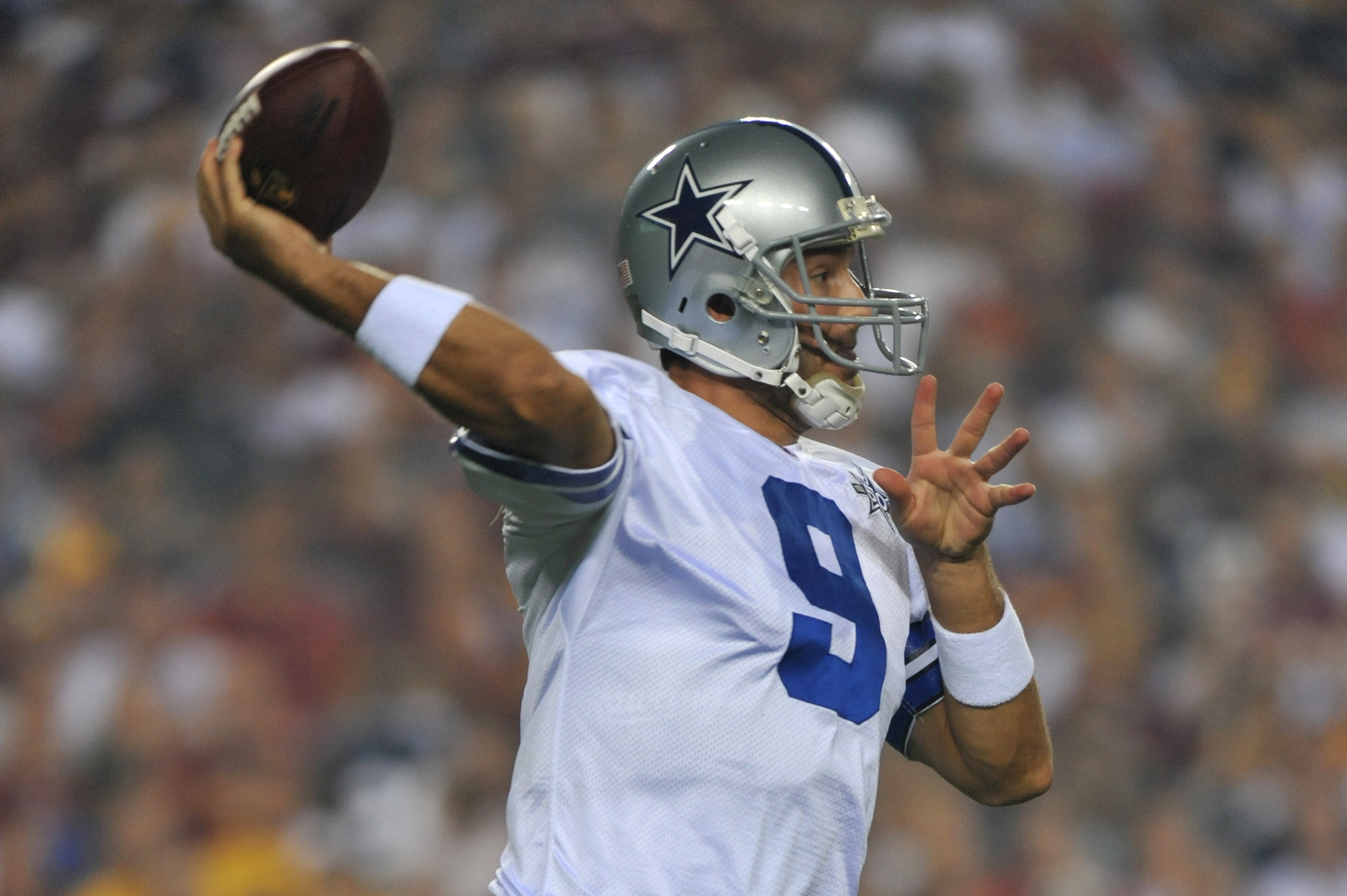 LANDOVER - SEPTEMBER 12:  Tony Romo #9 of the Dallas Cowboys passes during the NFL season opener against the Washington Redskins at FedExField on September 12, 2010 in Landover, Maryland. The Redskins defeated the Cowboys 13-7. (Photo by Larry French/Gett