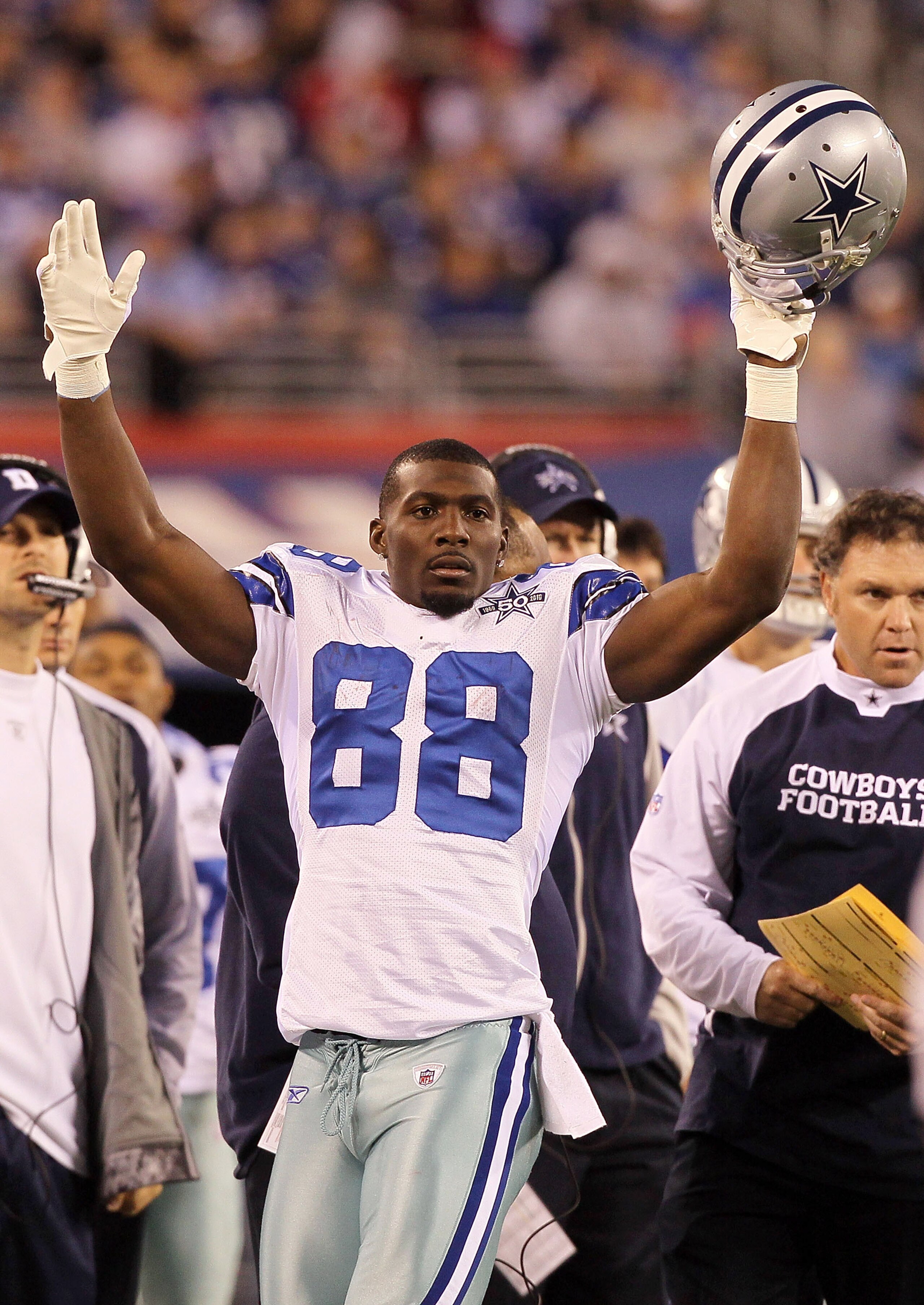 EAST RUTHERFORD, NJ - NOVEMBER 14:  Dez Bryant #88 of the Dallas Cowboys celebrates after his first quarter touchdown reception against the New York Giants was confirmed by video replay on November 14, 2010 at the New Meadowlands Stadium in East Rutherfor