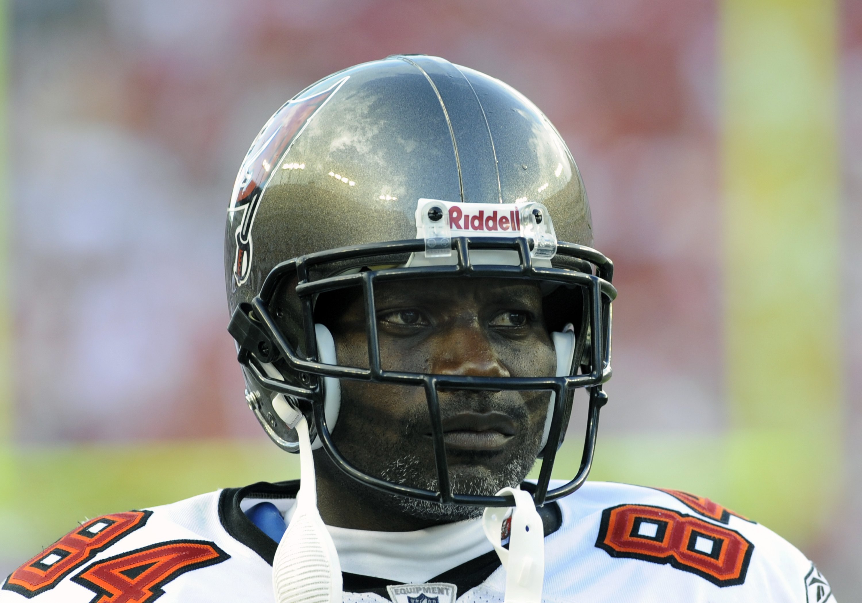 TAMPA, FL - SEPTEMBER 14: Wide receiver Joey Galloway #84 of the Tampa Bay Buccaneers watches play against the Atlanta Falcons at Raymond James Stadium on September 14, 2008 in Tampa, Florida.  The Buccaneers defeated the Falcons 24-9. (Photo by Al Messer