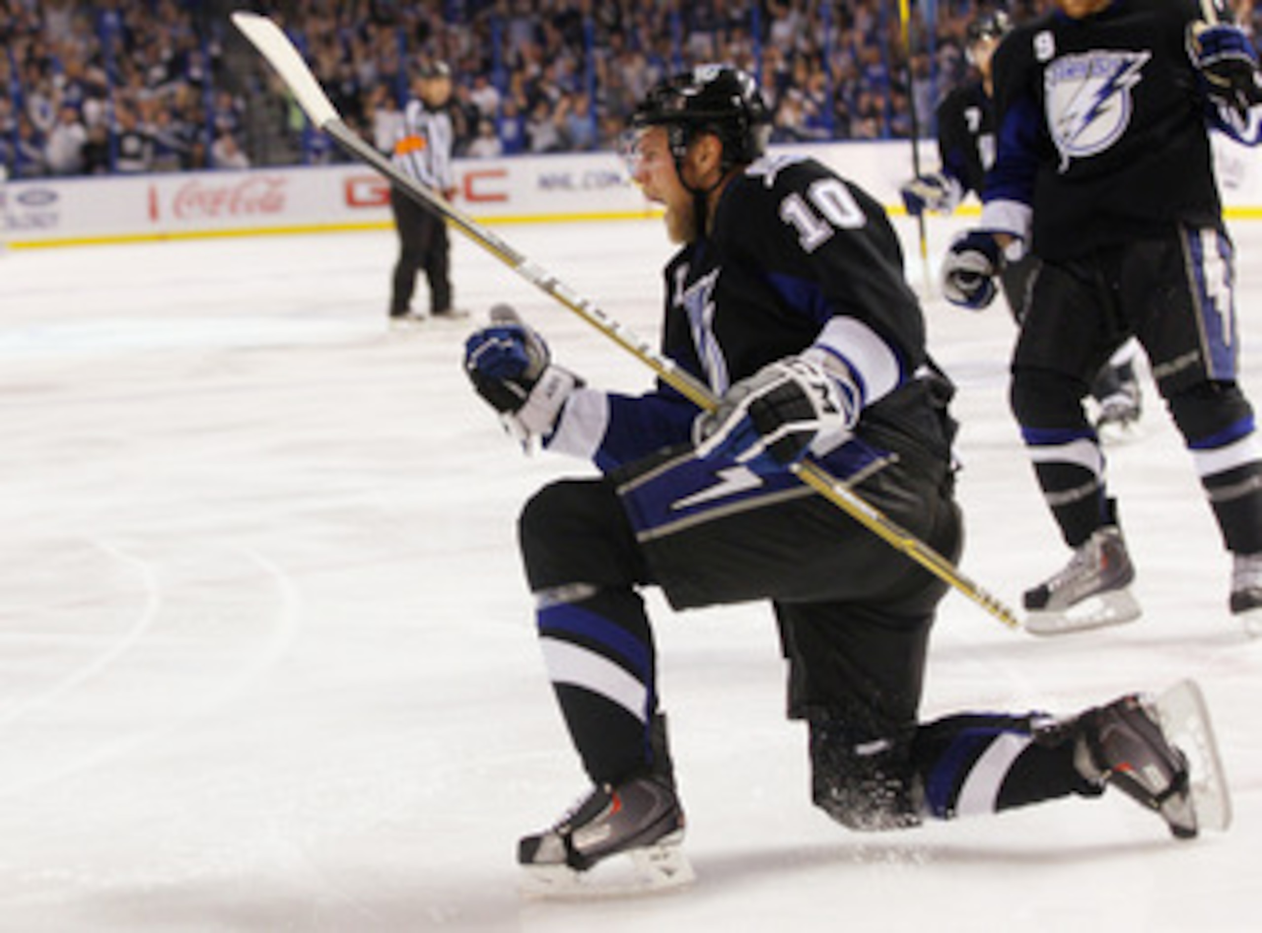 TAMPA, FL - MAY 04:  Sean Bergenheim #10 of the Tampa Bay Lightning scores at 4:41 of the second period against the Washington Capitals in Game Four of the Eastern Conference Semifinals during the 2011 NHL Stanley Cup Playoffs at the St Pete Times Forum o