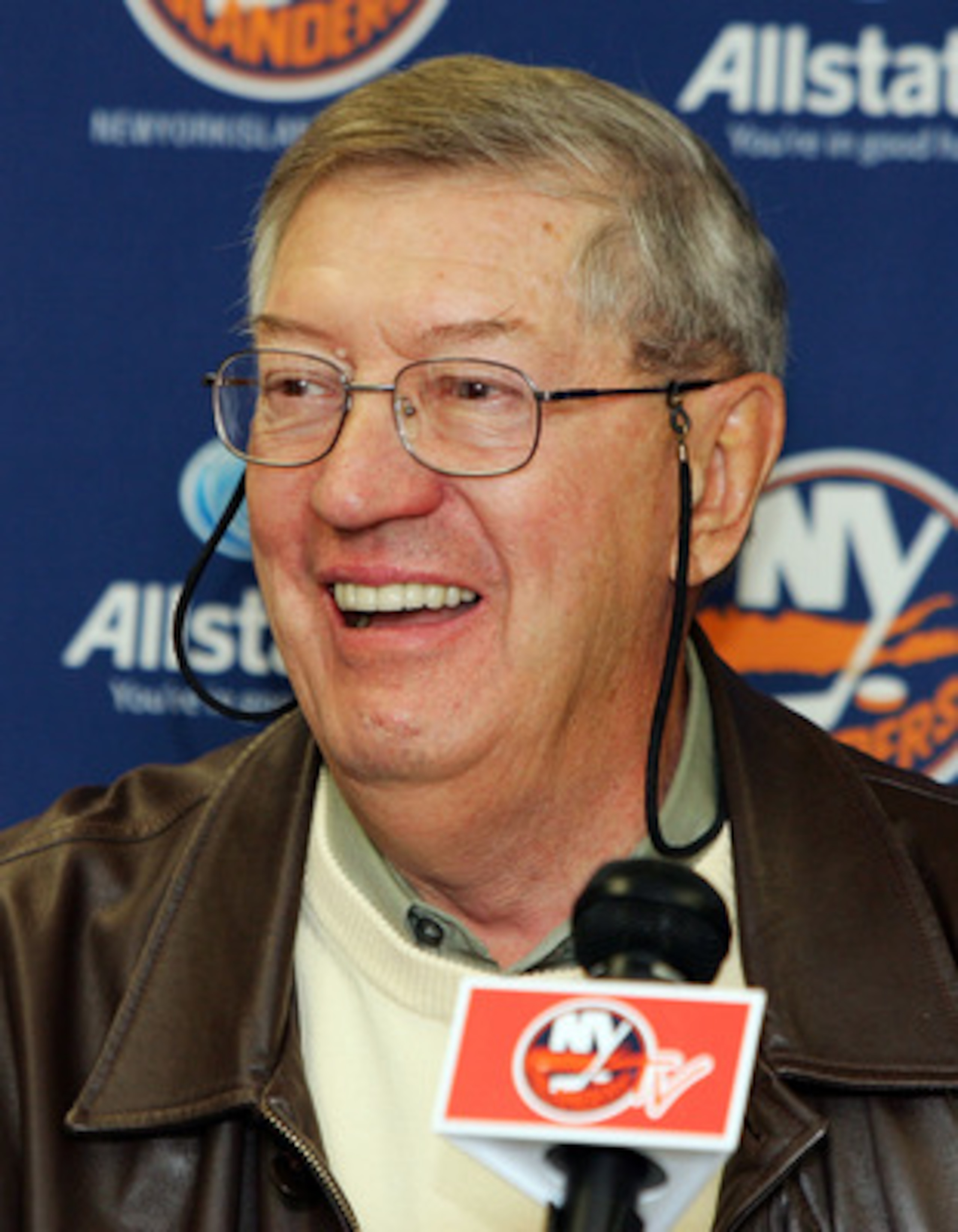 UNIONDALE, NY - NOVEMBER 02:  Hall of Famer and former head coach of the New York Islanders Al Arbour speaks to the media during a press conference on November 2, 2007 at Nassau Coliseum in Uniondale, New York. Arbour signed a one game contract and will c
