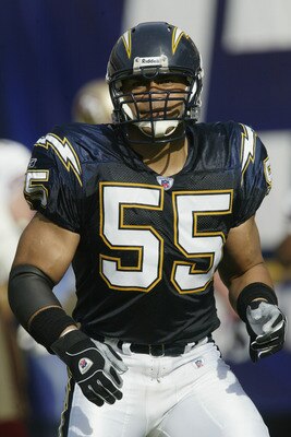 SAN DIEGO, CA - NOVEMBER 17:  Linebacker Junior Seau #55 of the San Diego Chargers stands on the field before the NFL game against the San Francisco 49ers at Qualcomm Stadium on November 17, 2002 in San Diego, California. The Chargers won in overtime 20-1