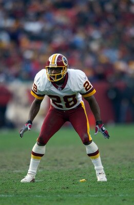 LANDOVER, MD - DECEMBER 29:  Cornerback Darrell Green #28 of the Washington Redskins waits for the snap during the NFL game against the Dallas Cowboys at FedEx Field on December 29, 2002 in Landover, Maryland. The Redskins defeated the Cowboys 20-14. (Pho