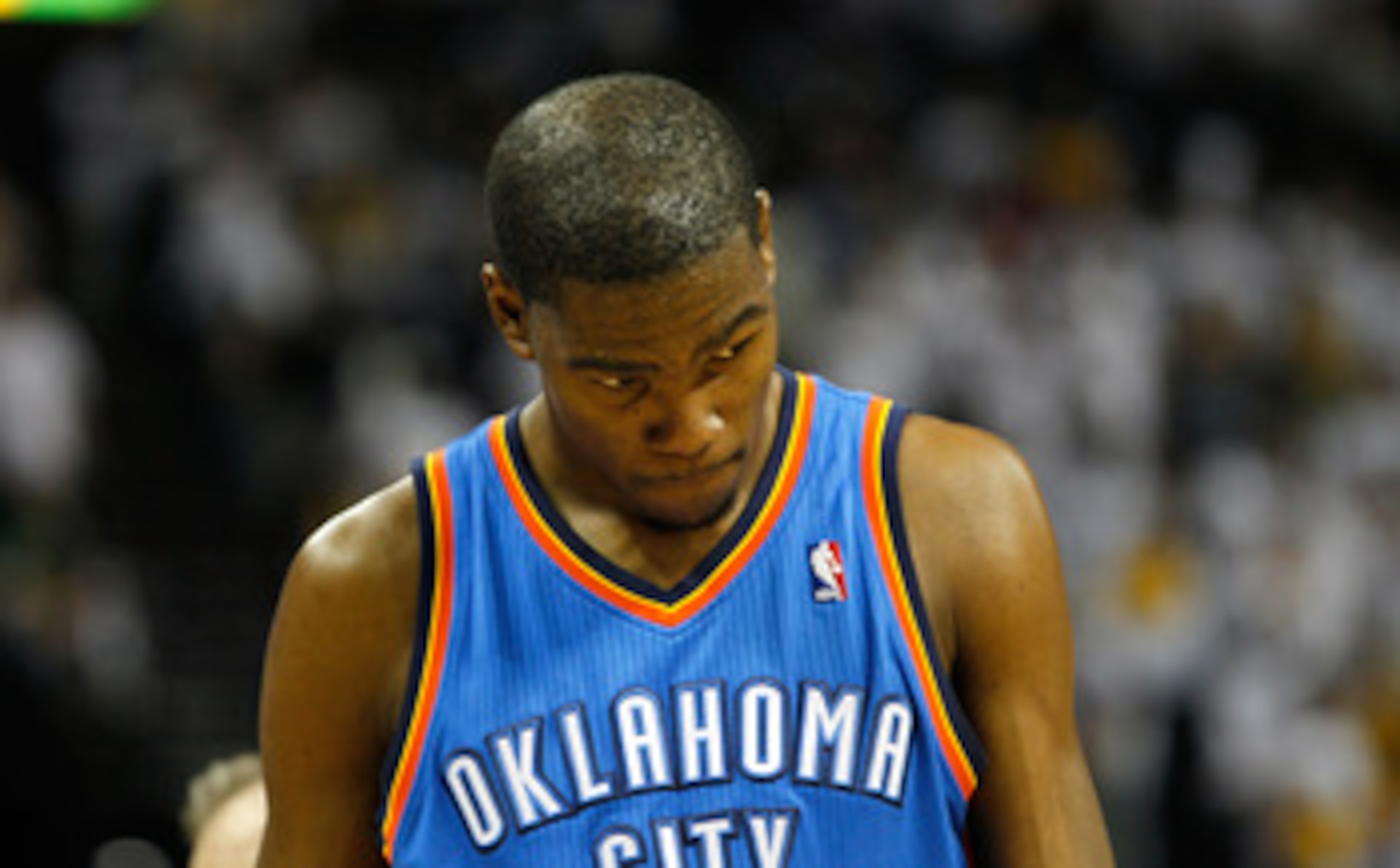 MEMPHIS, TN - MAY 13:  Kevin Durant #35 of the Oklahoma City Thunder reacts after missing a three-point basket in the final minutes against the Memphis Grizzlies in Game Six of the Western Conference Semifinals in the 2011 NBA Playoffs at FedExForum on Ma