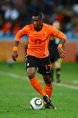 DURBAN, SOUTH AFRICA - JUNE 28:  Eljero Elia of the Netherlands in action during the 2010 FIFA World Cup South Africa Round of Sixteen match between Netherlands and Slovakia at Durban Stadium on June 28, 2010 in Durban, South Africa.  (Photo by Laurence G