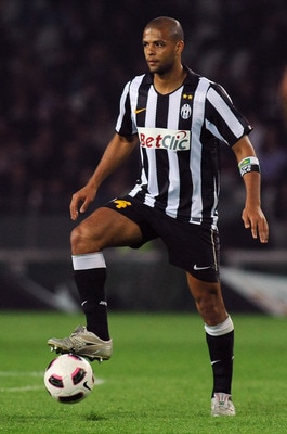TURIN, ITALY - APRIL 23:  Felipe Melo of Juventus FC in action during the Serie A match between Juventus FC and Catania Calcio at Olimpico Stadium on April 23, 2011 in Turin, Italy.  (Photo by Valerio Pennicino/Getty Images)